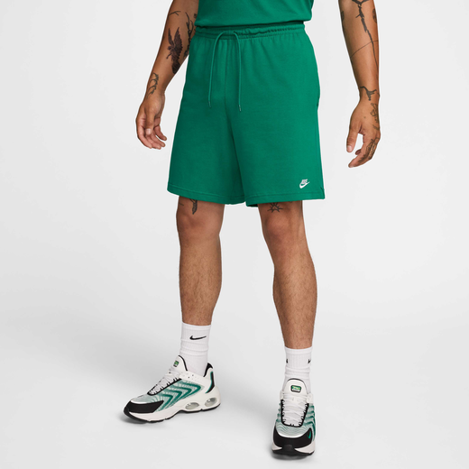 Nike Sportswear Club
