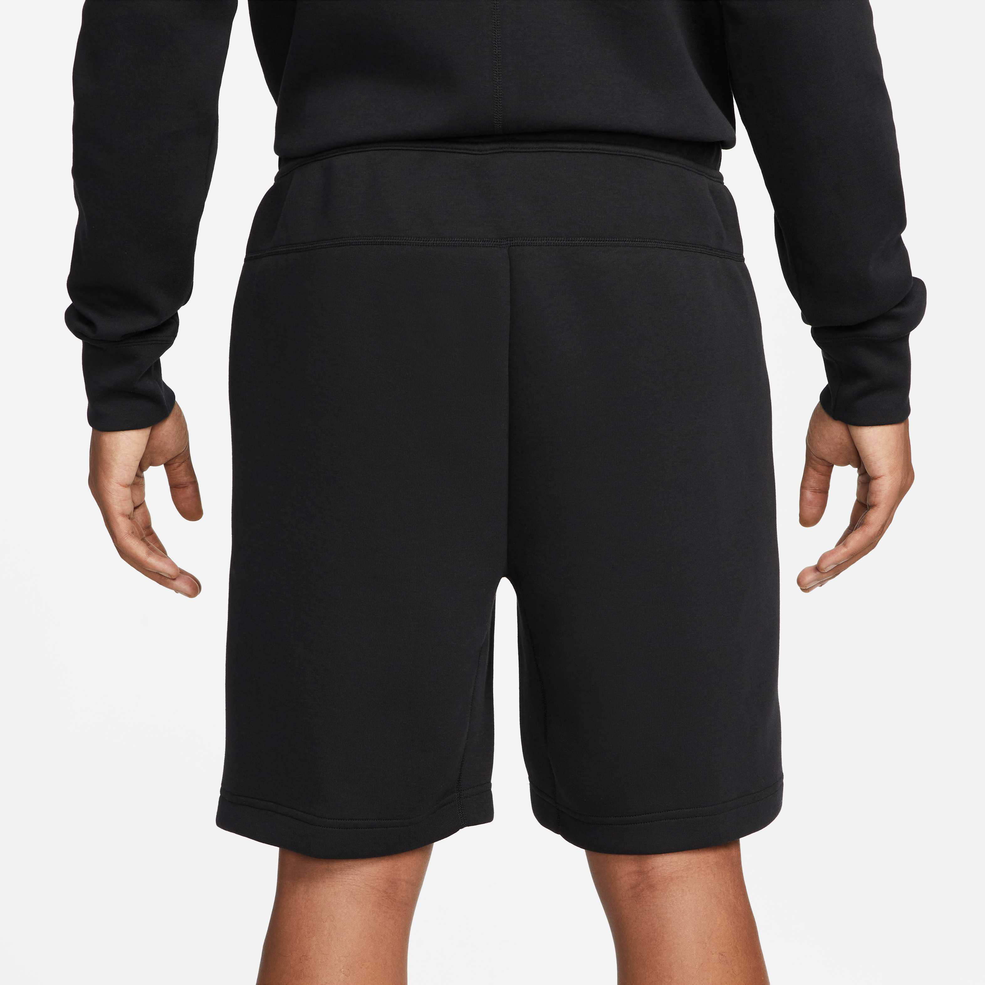 Nike Sportswear Tech Fleece image number 2