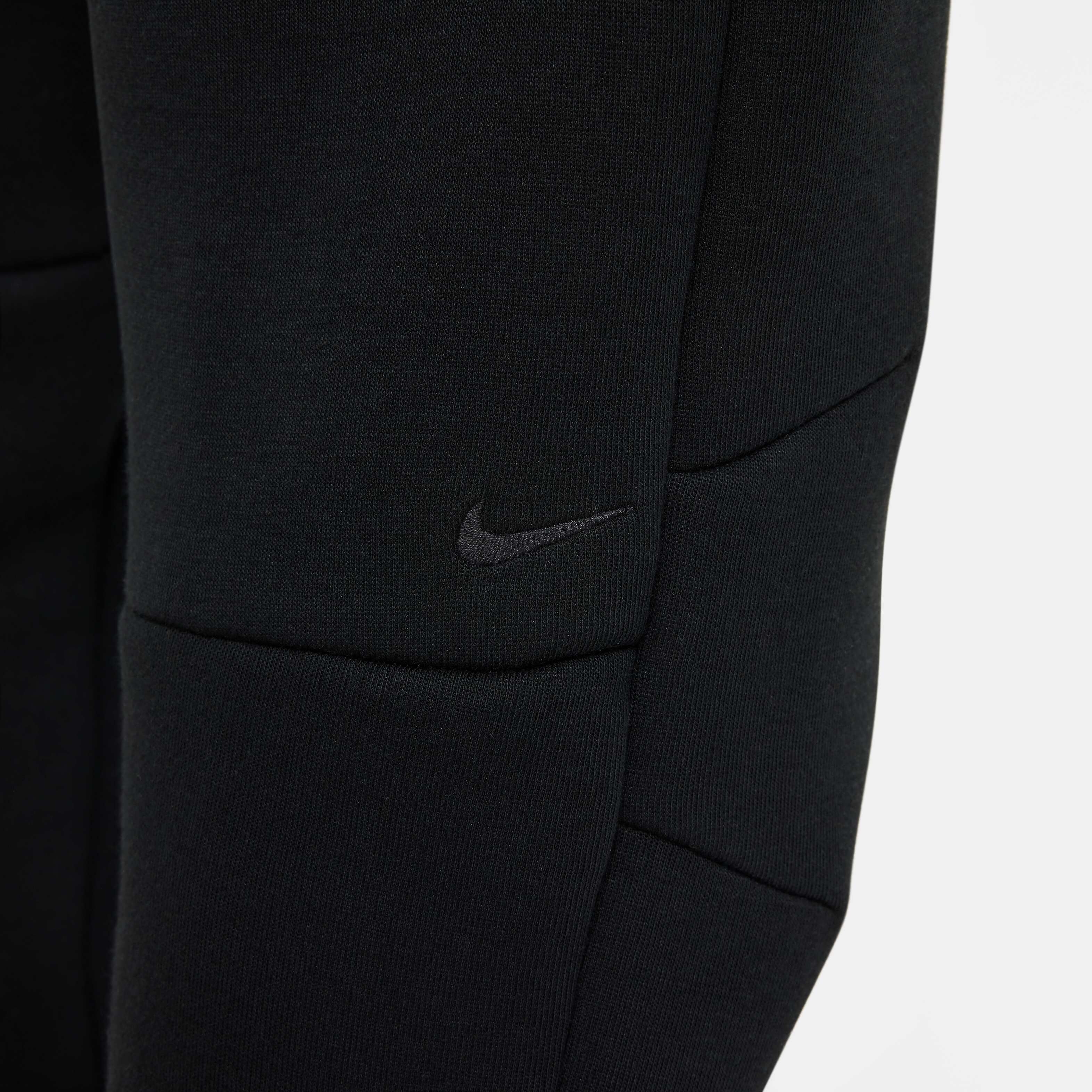 Nike Sportswear Tech Fleece image number 5