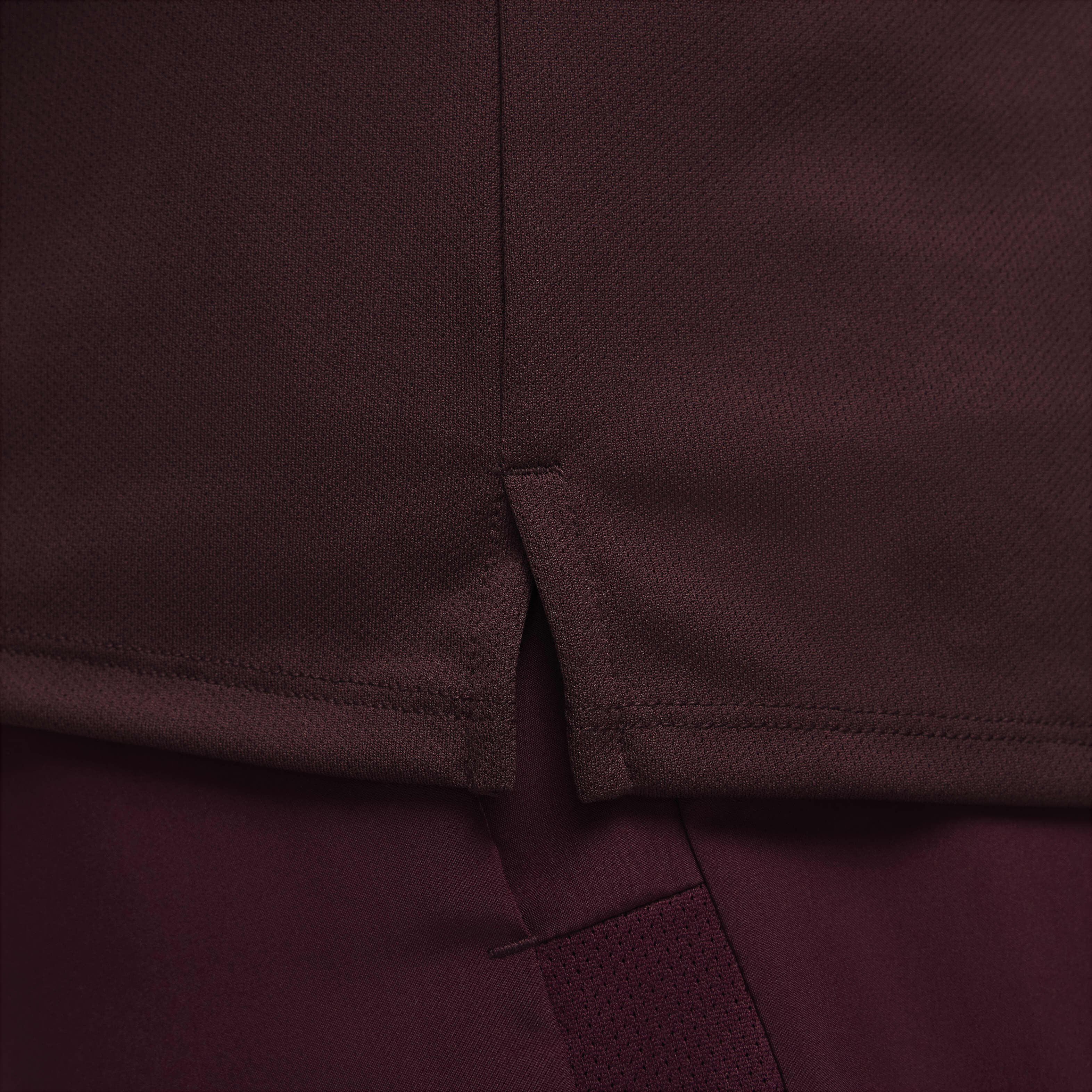 نايكي ميلر image number 3