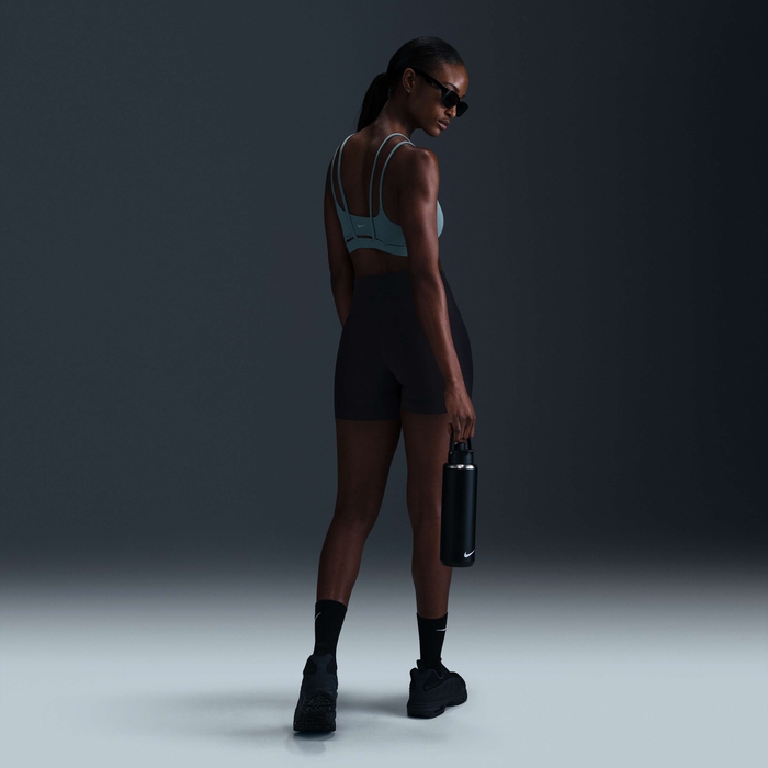 نايكي اليت ترايس image number 4 نايكي اليت ترايس image number 4