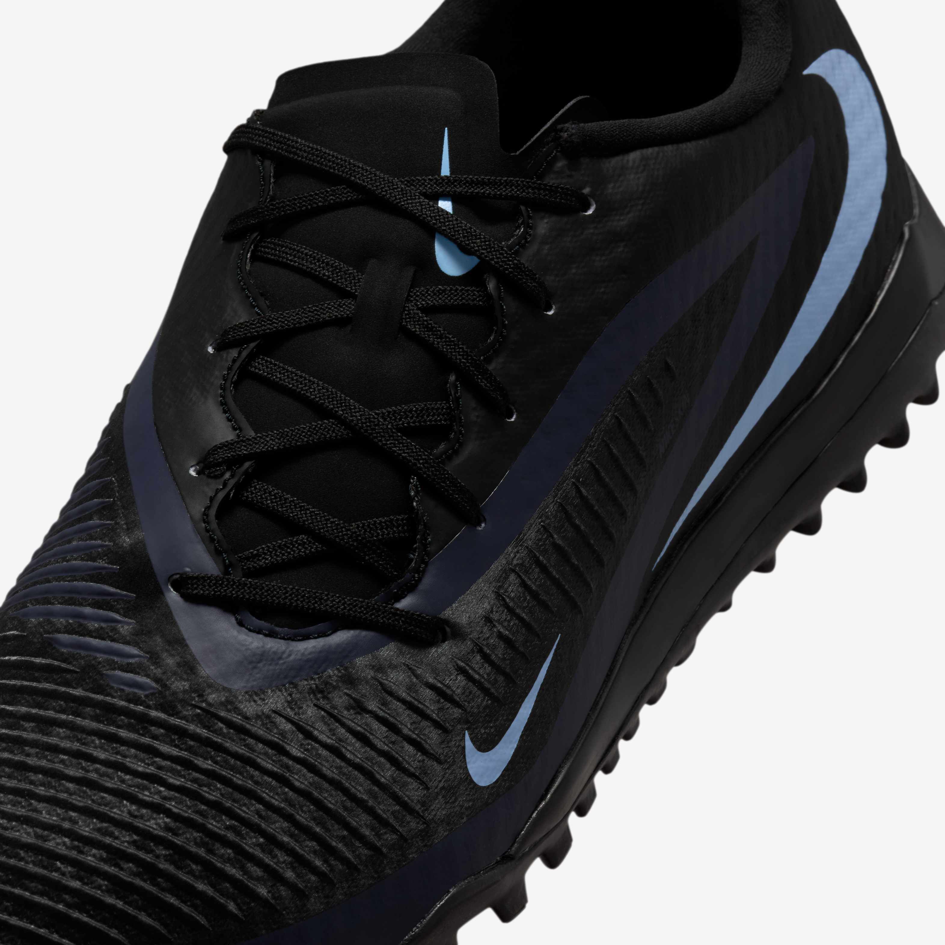 Nike Phantom 6 Low Academy image number 6