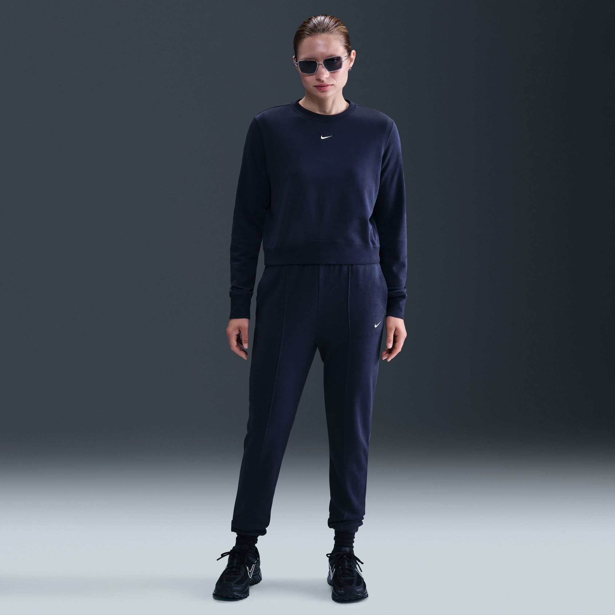 Nike Sportswear Chill Terry image number 0