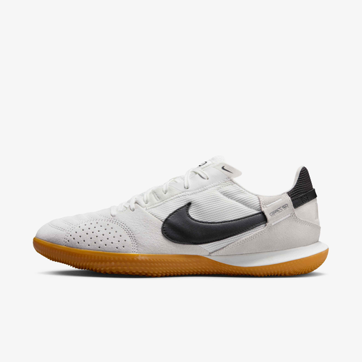 Men's Football Indoor Court Shoes-Nike, Nike Streetgato, Low-Top Football Shoes