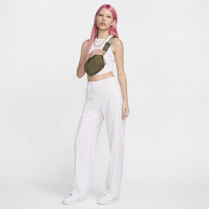 نايكي سبورتسوير تشيل نت image number 4 نايكي سبورتسوير تشيل نت image number 4