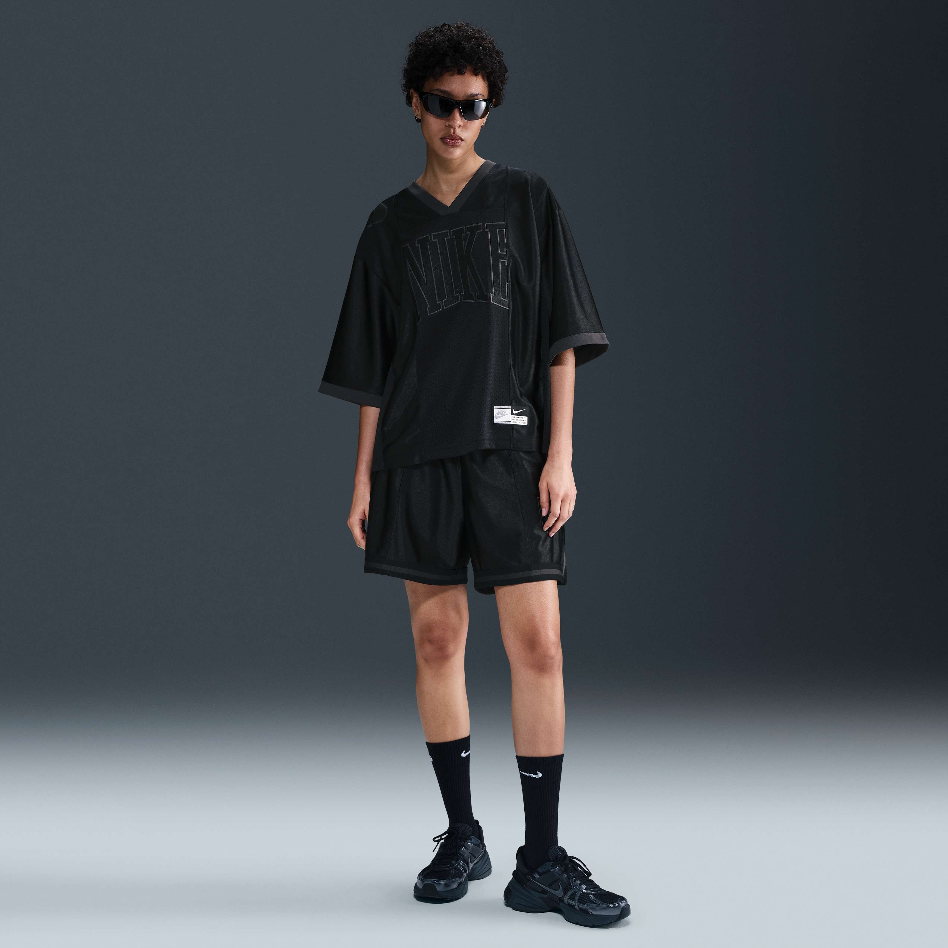 نايكي سبورتسوير ستريت image number 3