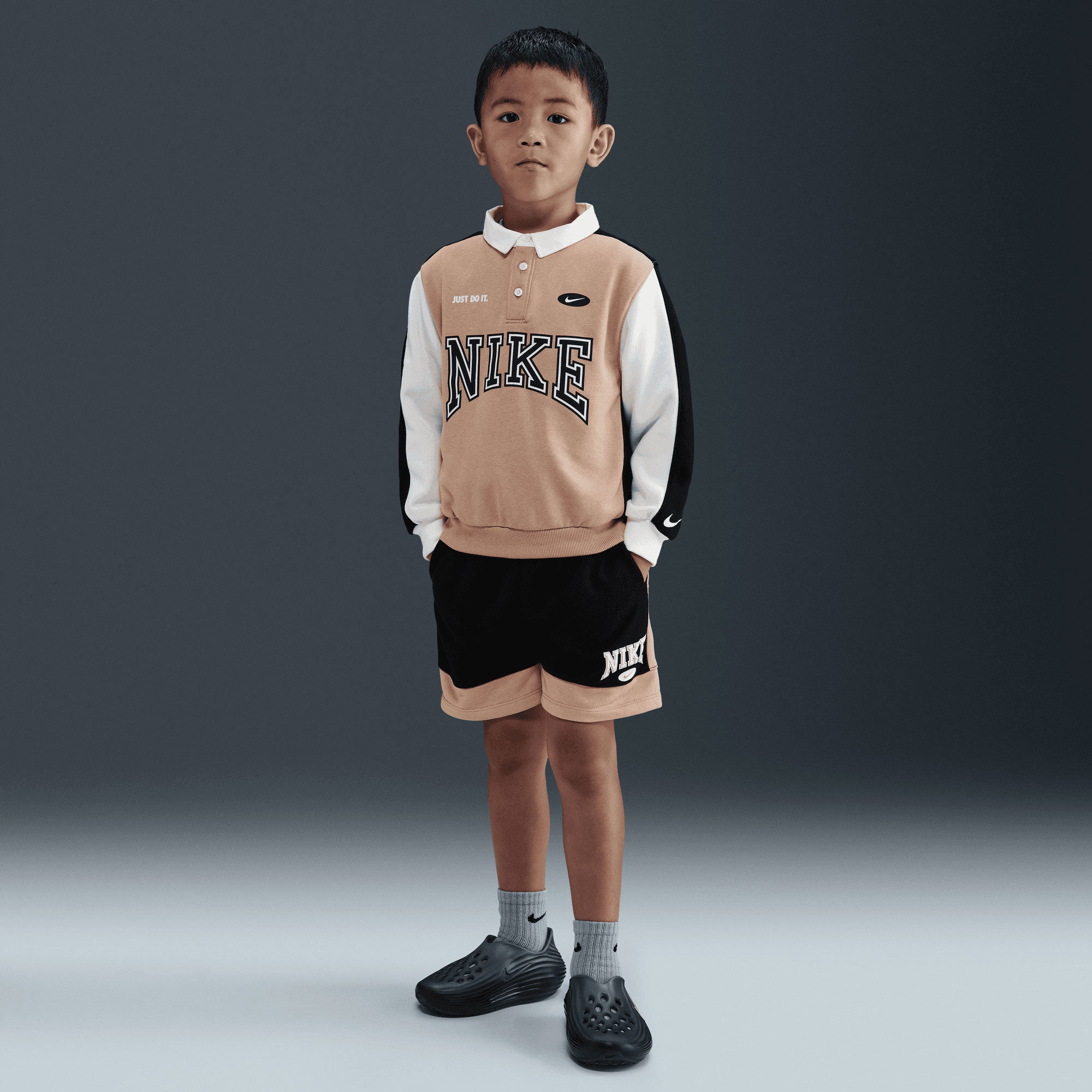 Nike Game Day Essentials image number 4