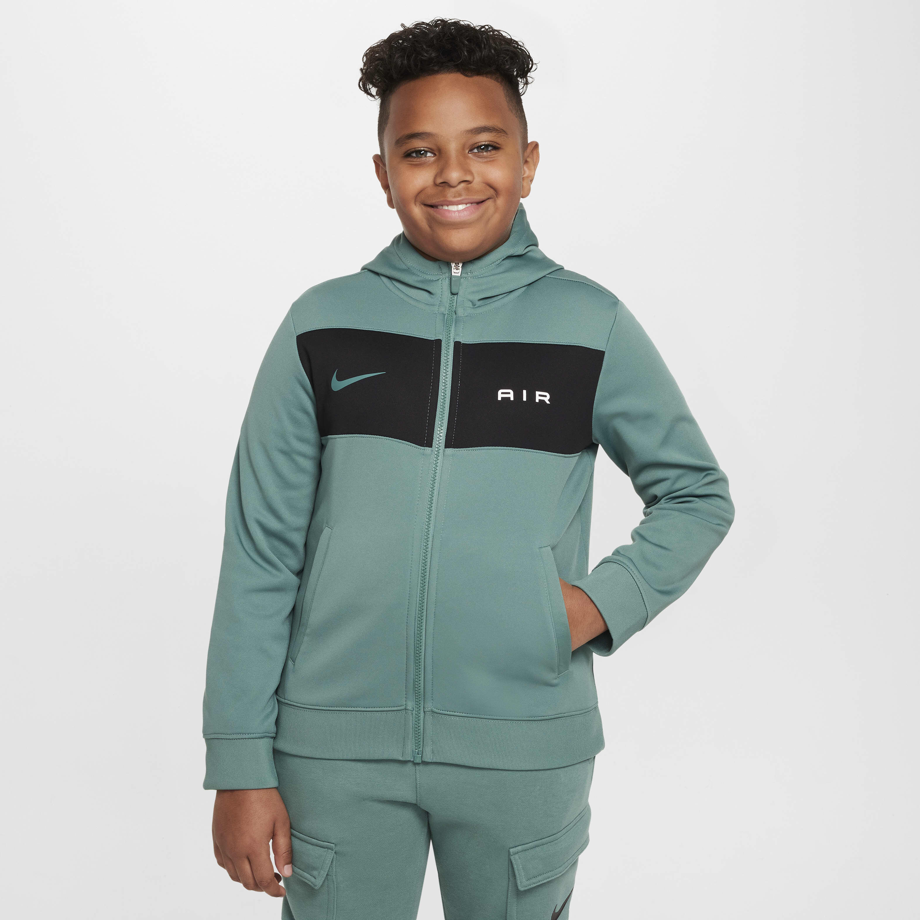 اير image number 0