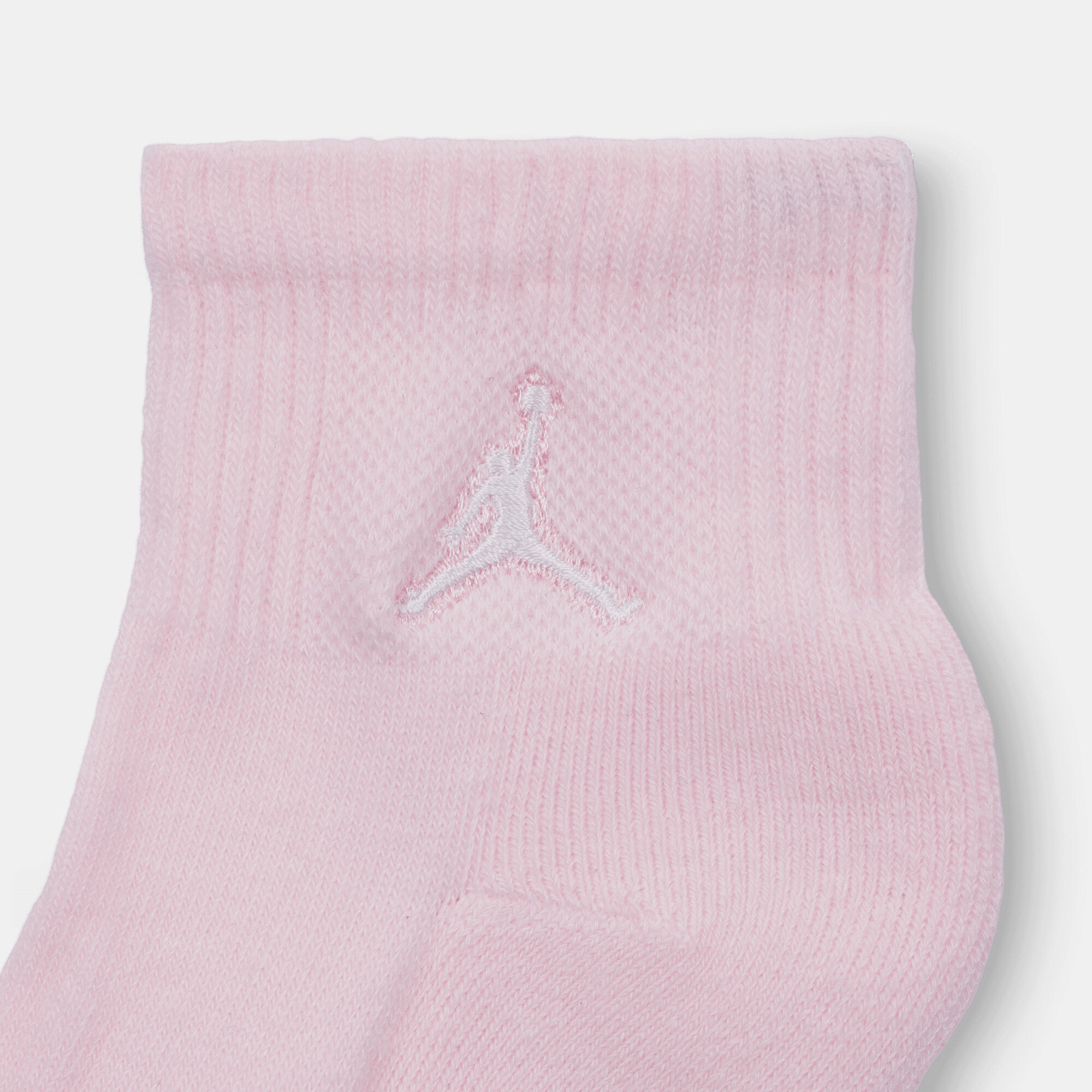 Jordan Everyday Essentials image number 3