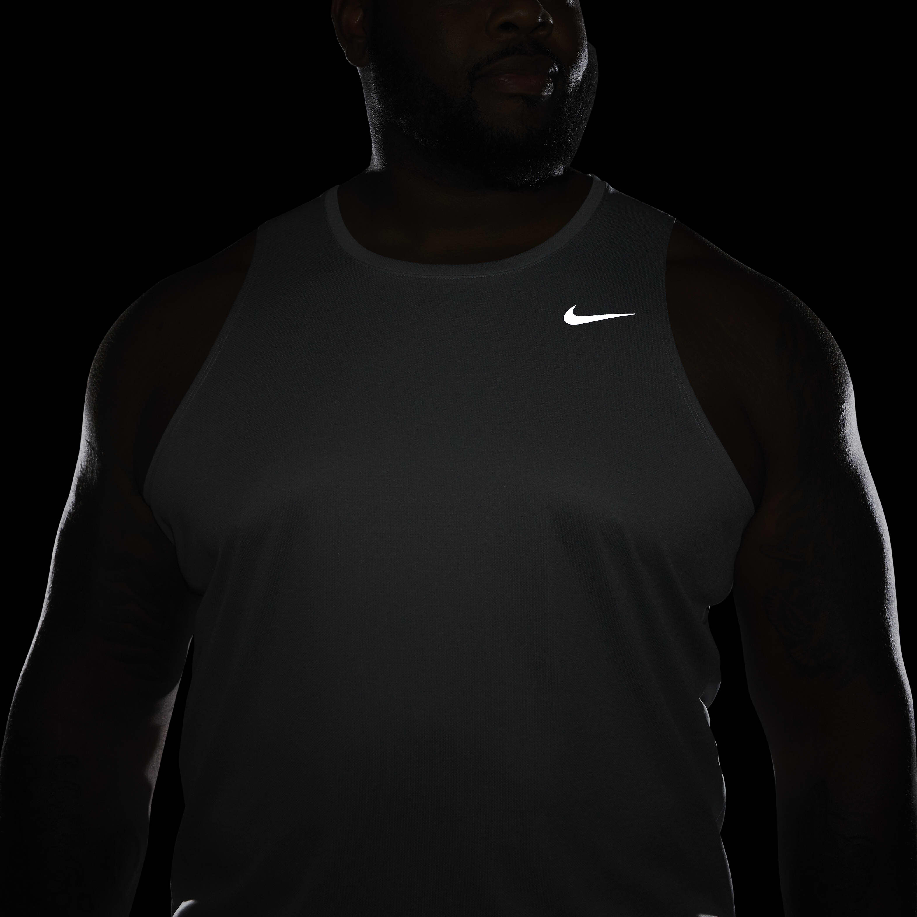 Nike Miler image number 11