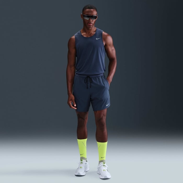 Nike Stride image number 0 Nike Stride image number 0