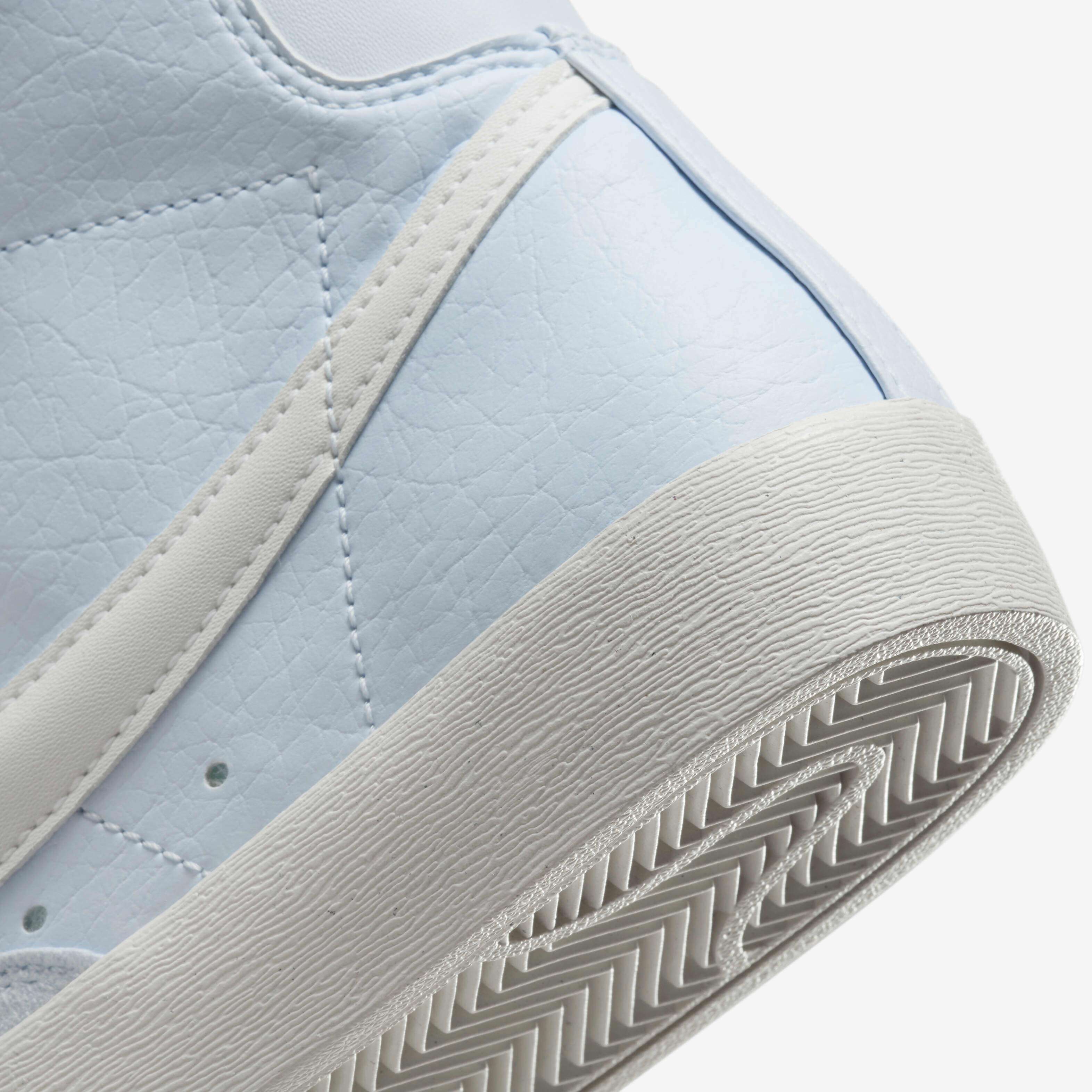 Nike Blazer Mid '77 image number 7