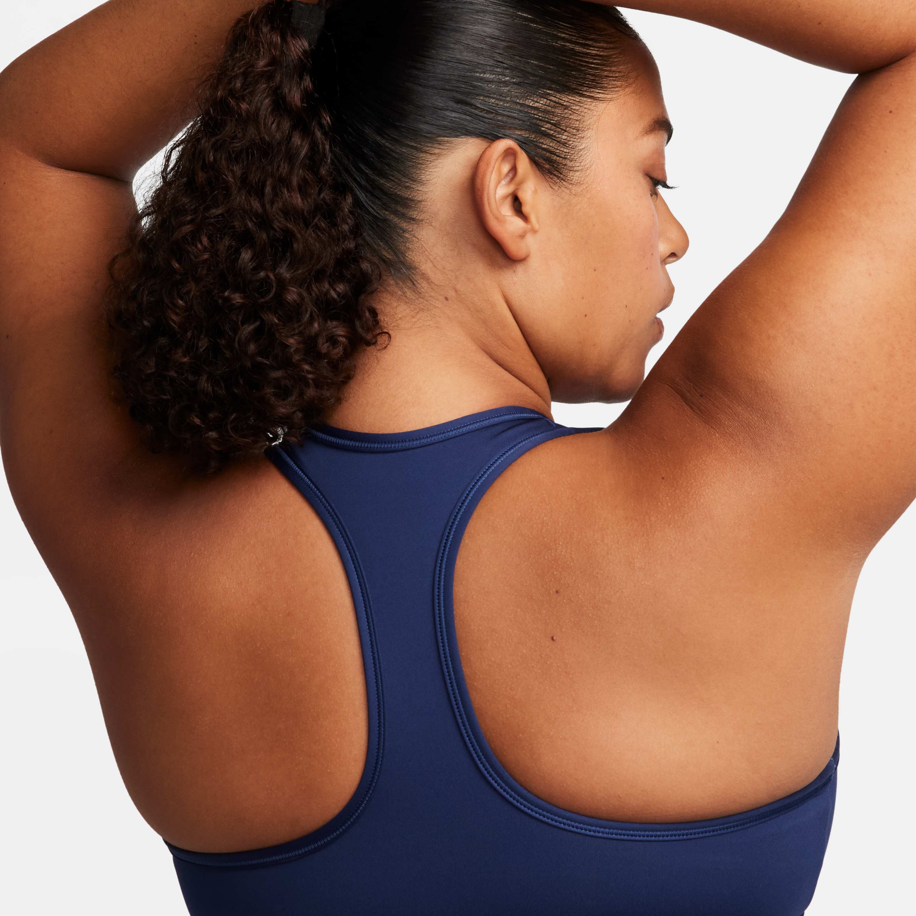 Nike Swoosh Medium-Support image number 5