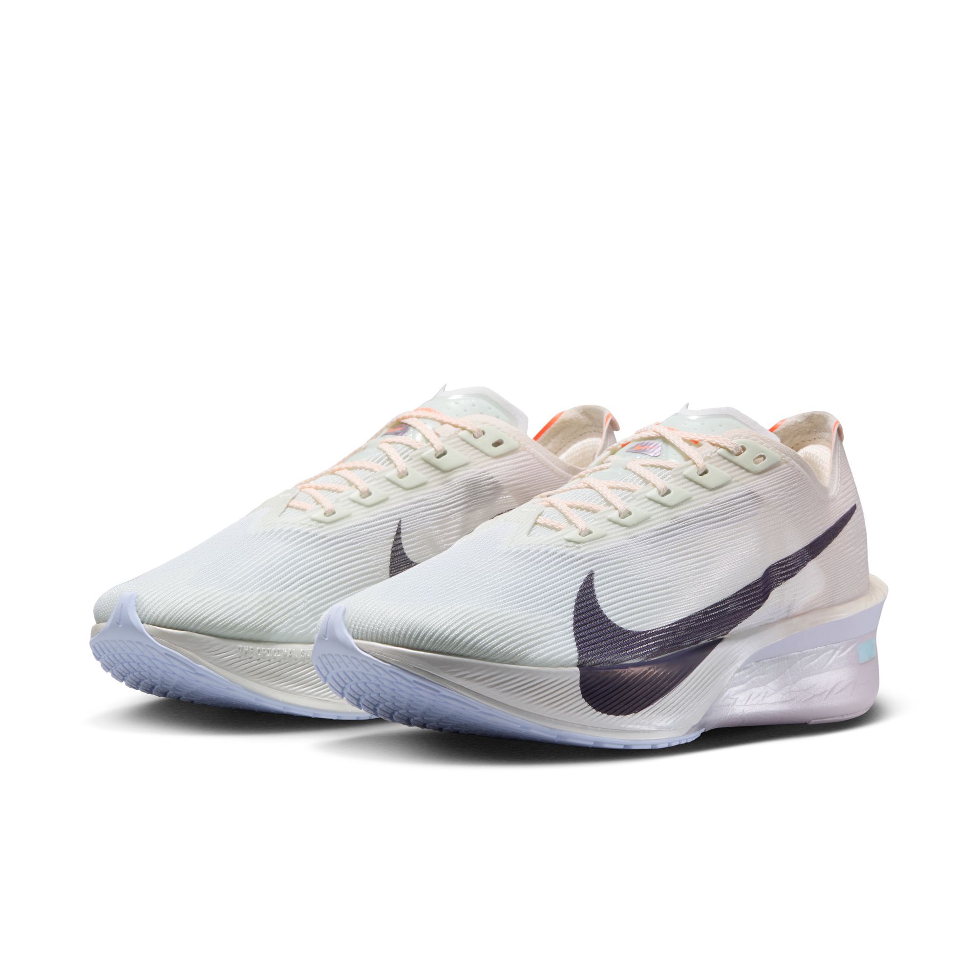 Nike Vaporfly 4 image number 2