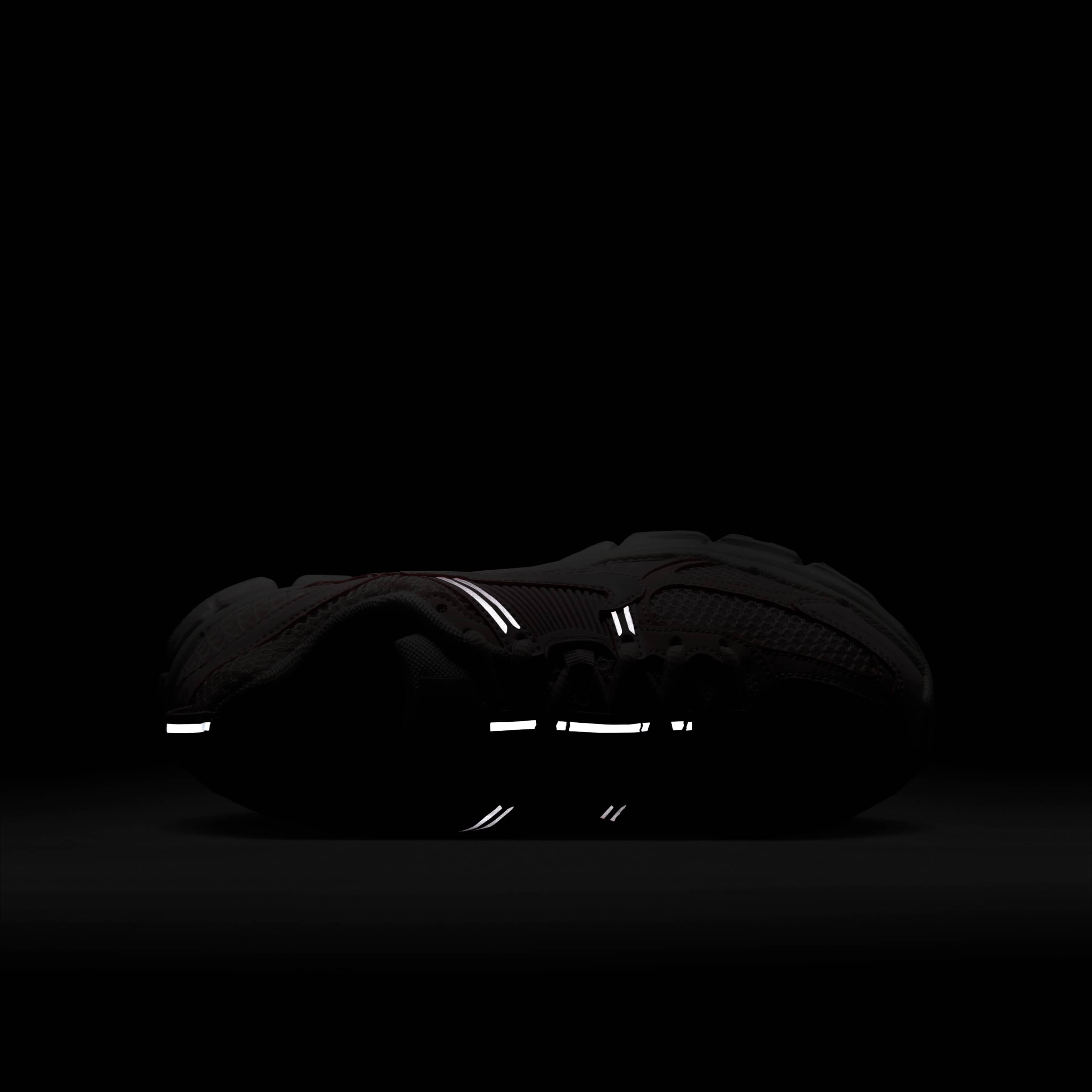 نايكي فوميرو 5 image number 8