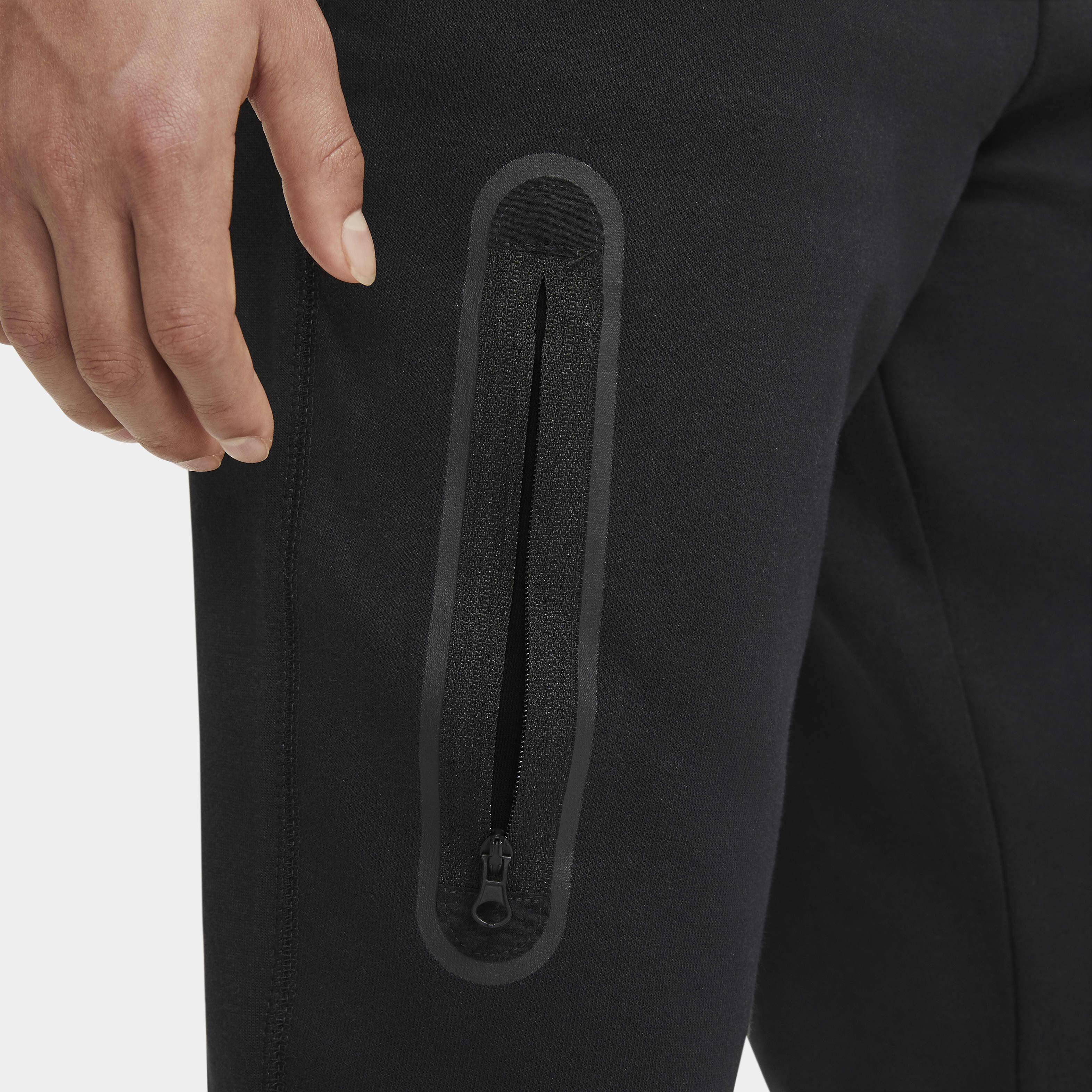 نايكي سبورتسوير تك فليس image number 3