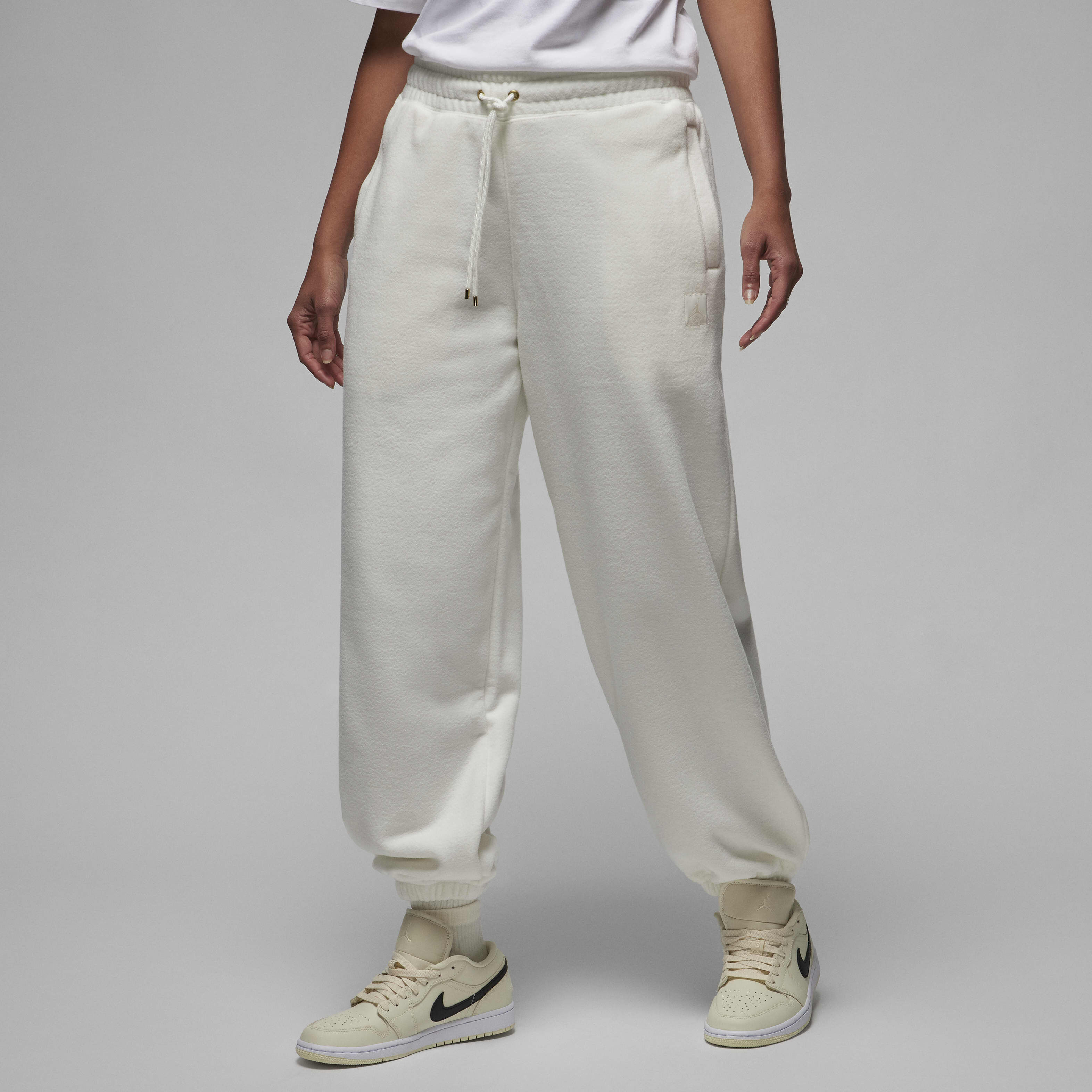 Buy Jordan Flight Fleece Women s Winterized Trousers Nike UAE Official