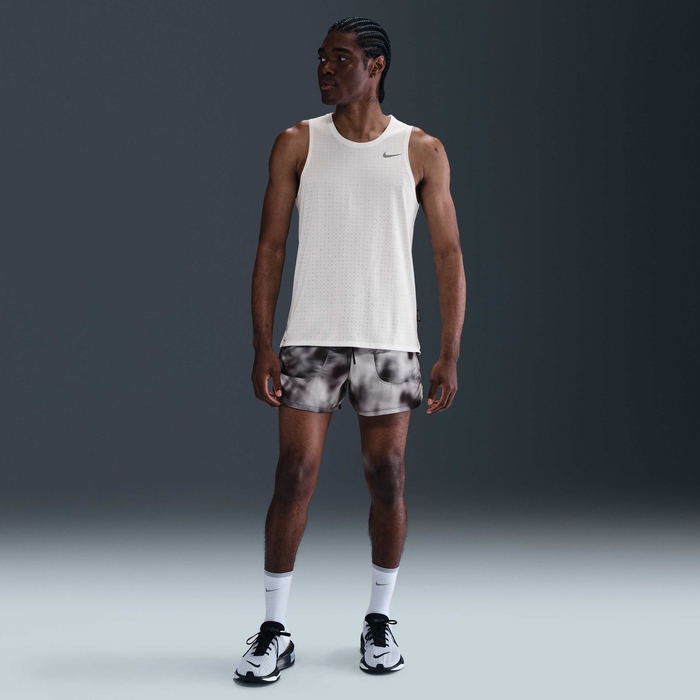 Nike Miler Breathe image number 3 Nike Miler Breathe image number 3