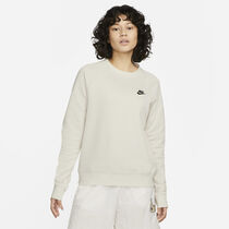 Nike Sportswear Essential