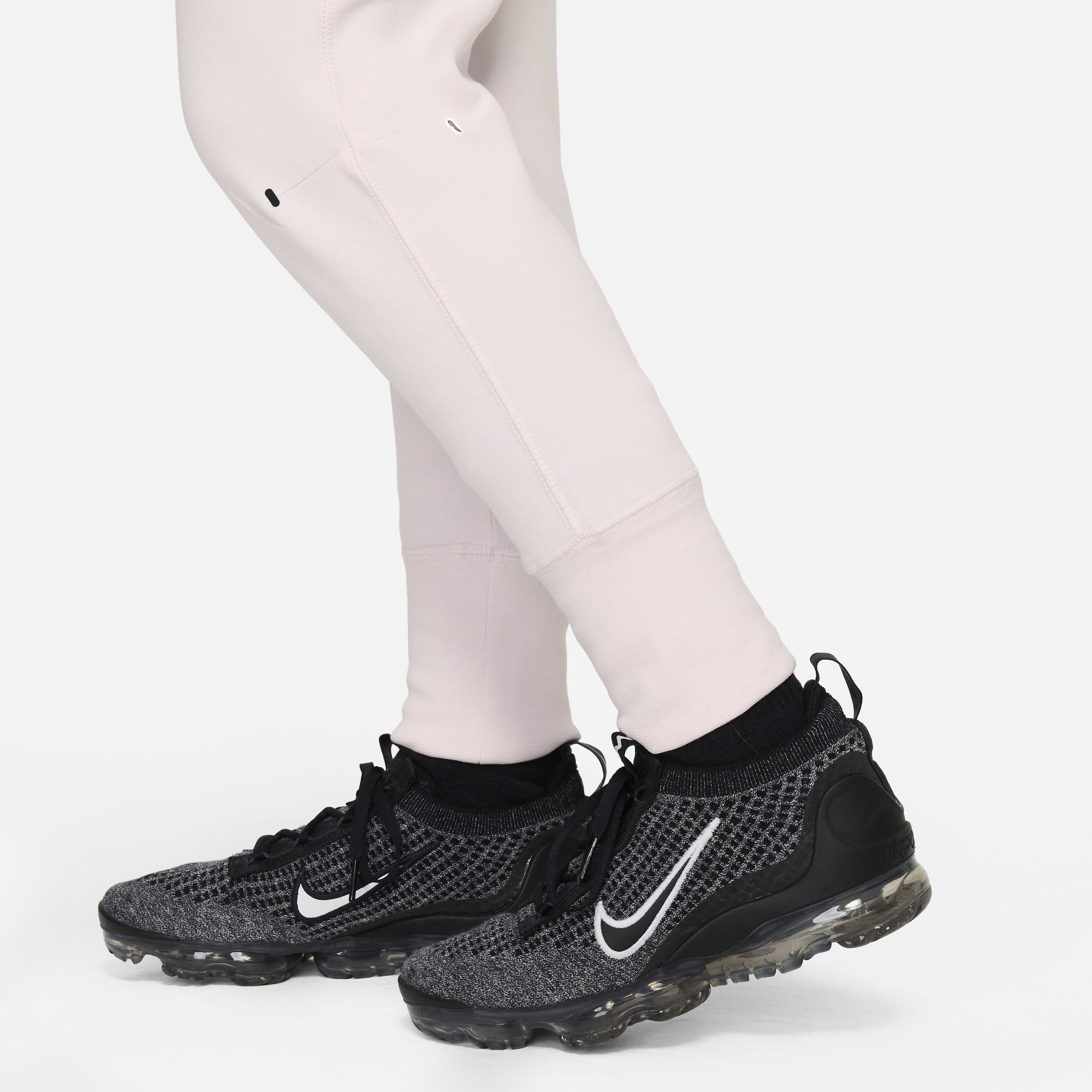 Nike Sportswear Tech Fleece image number 4