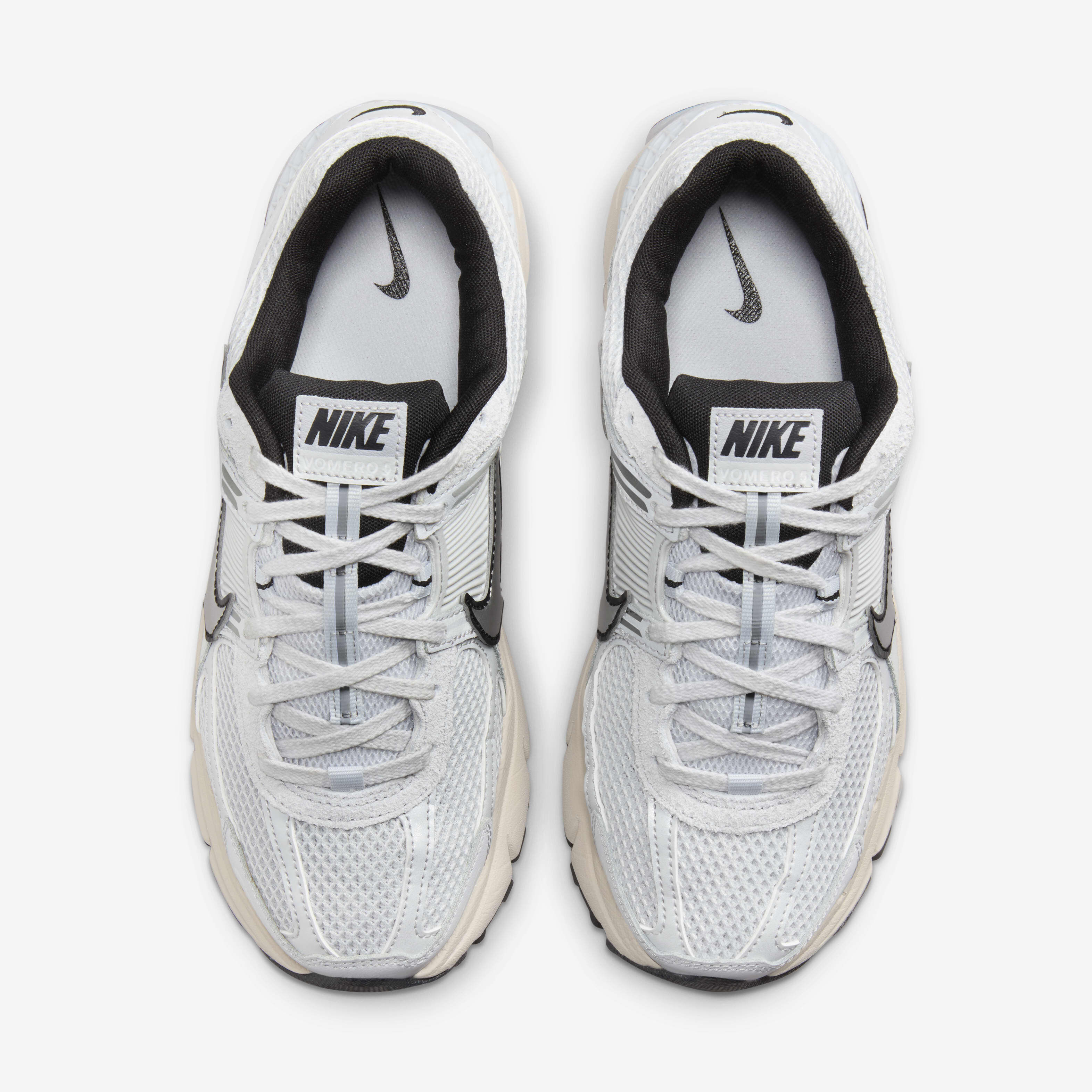 Nike Zoom Vomero 5 image number 3