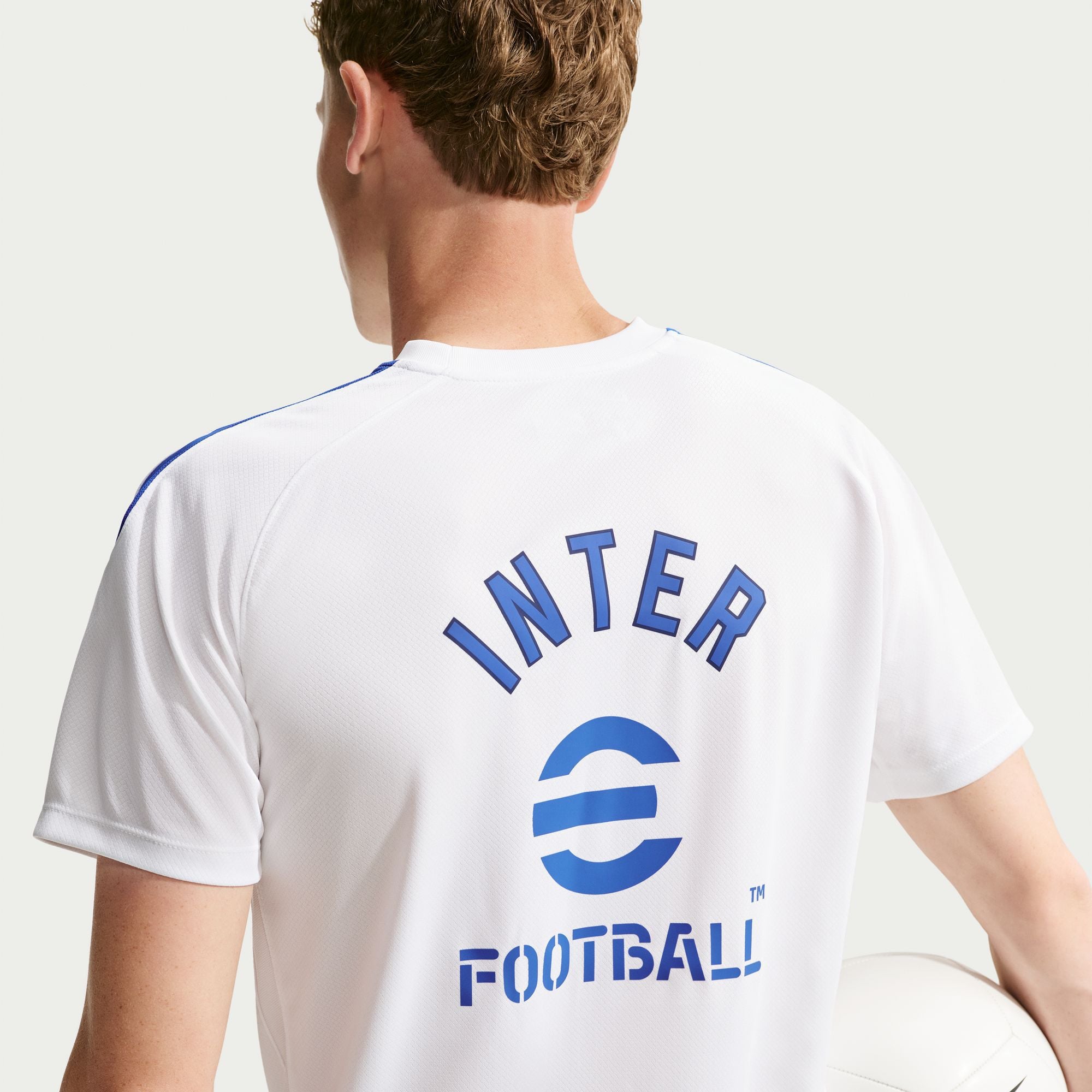 Inter Milan Strike image number 3