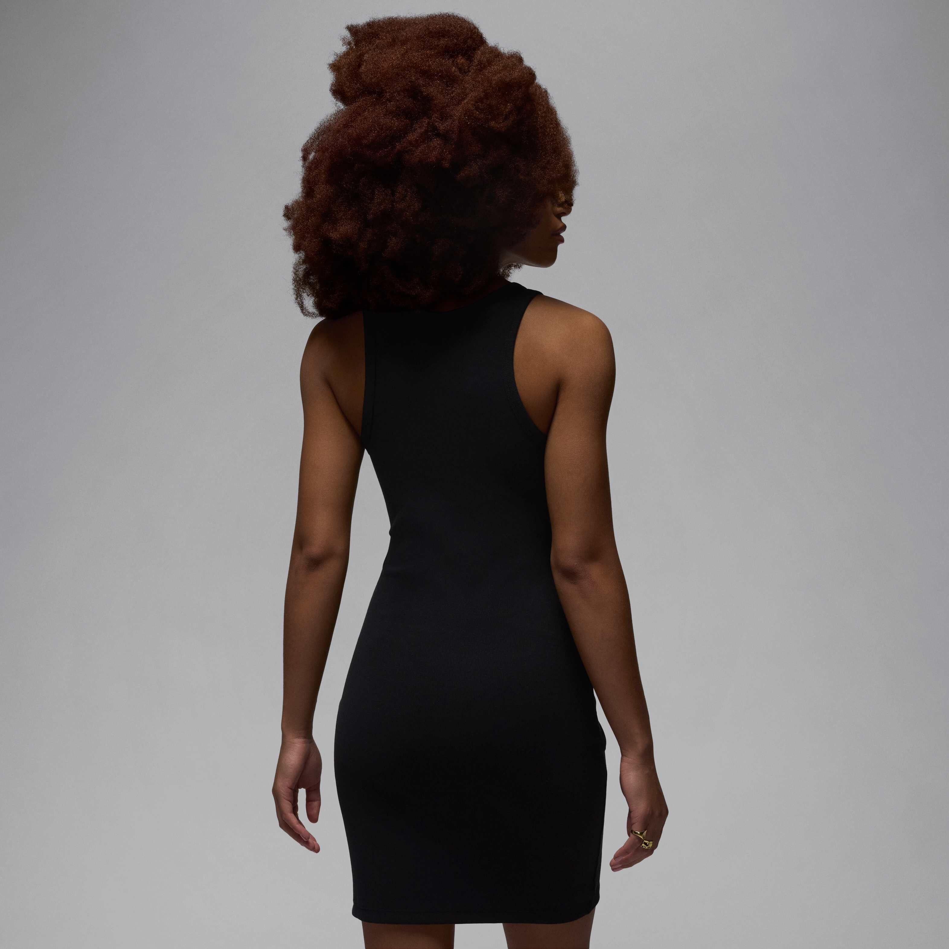 Jordan Essentials image number 1