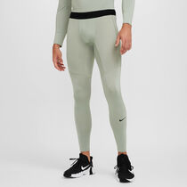 Nike Pro