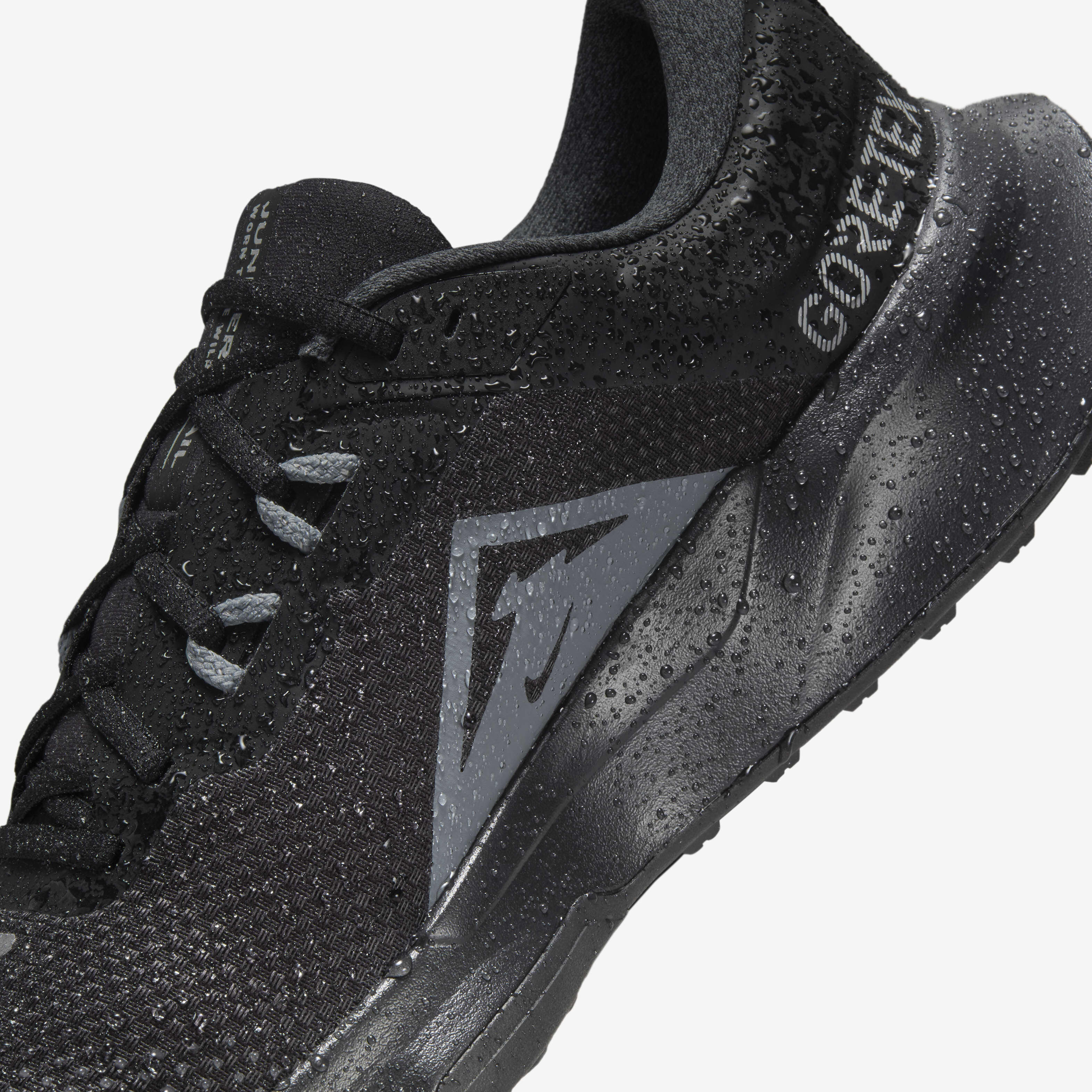 نايكي وينفلو 11 GORE-TEX image number 10