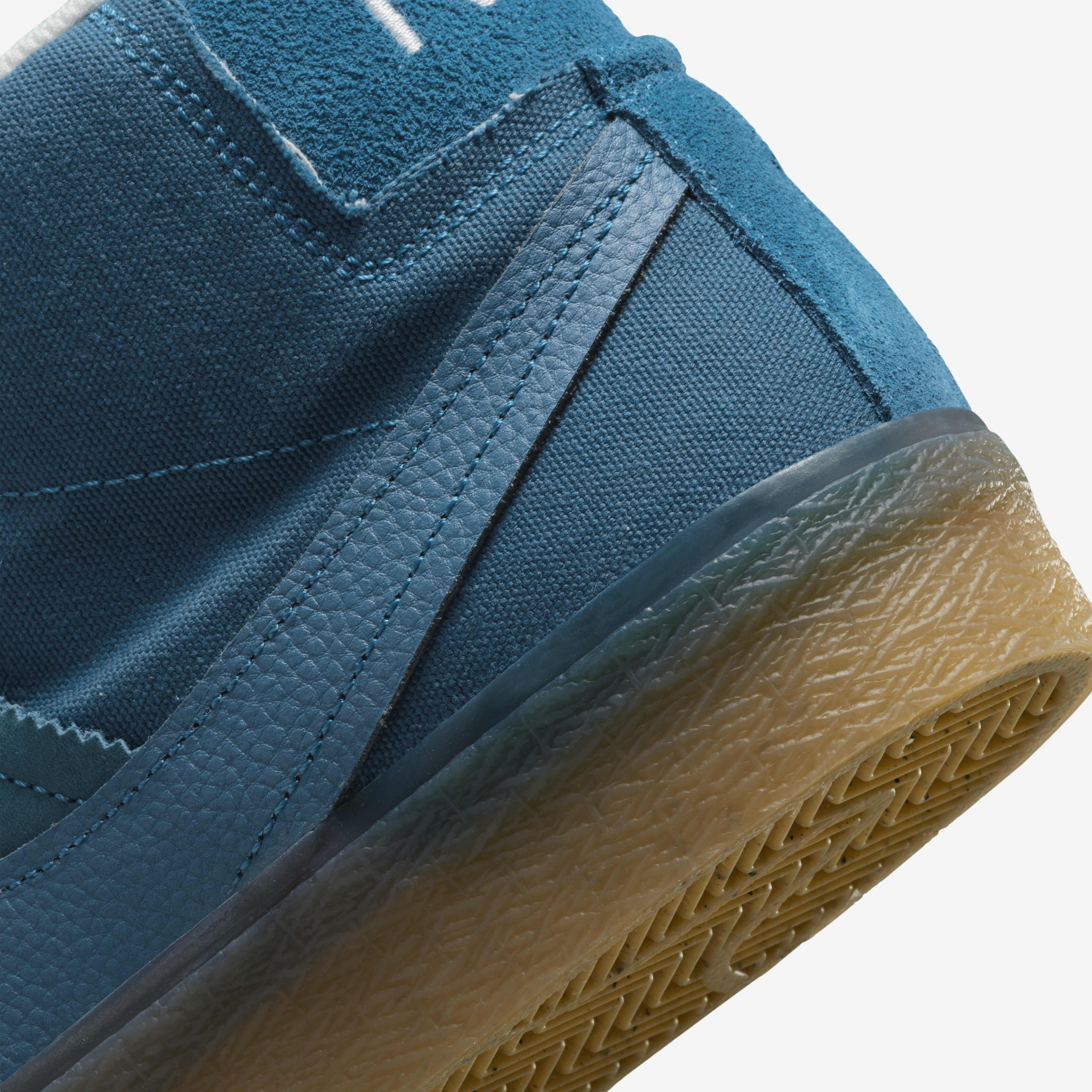 Nike SB Zoom Blazer Mid Premium Plus image number 8