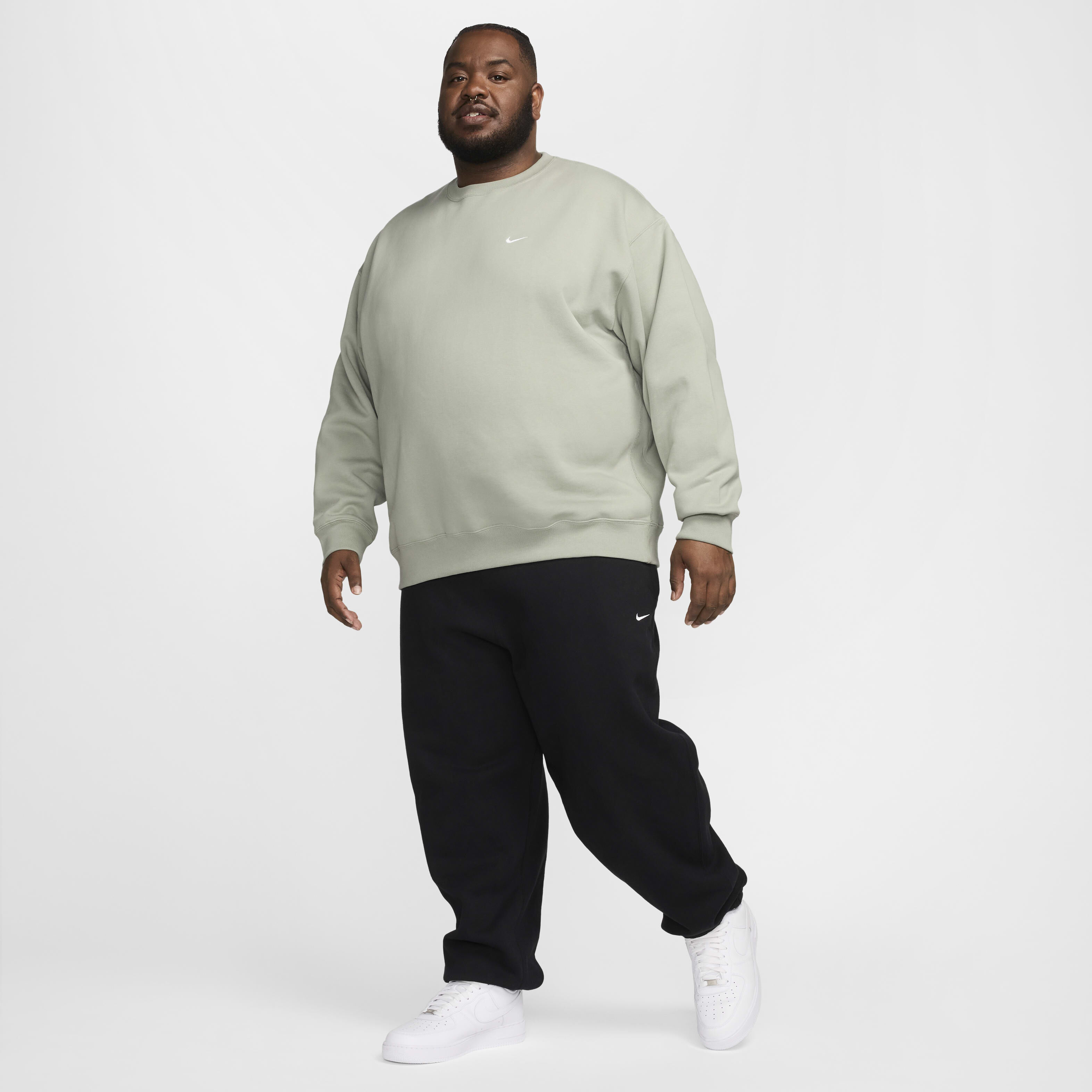 Nike Solo Swoosh image number 9