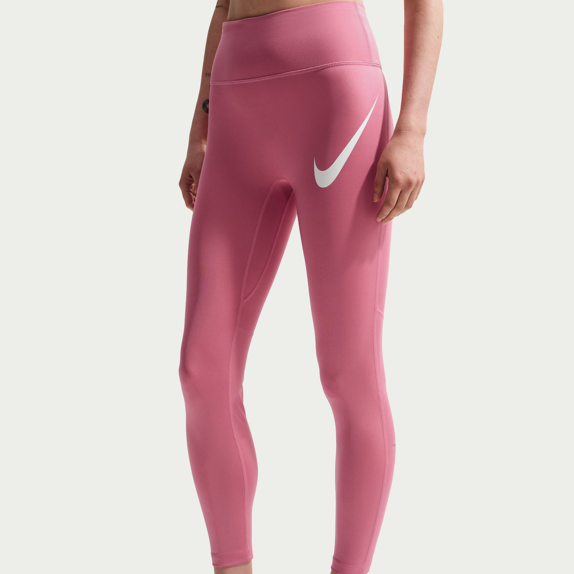 نايكي تيمبو سووش رن image number 2