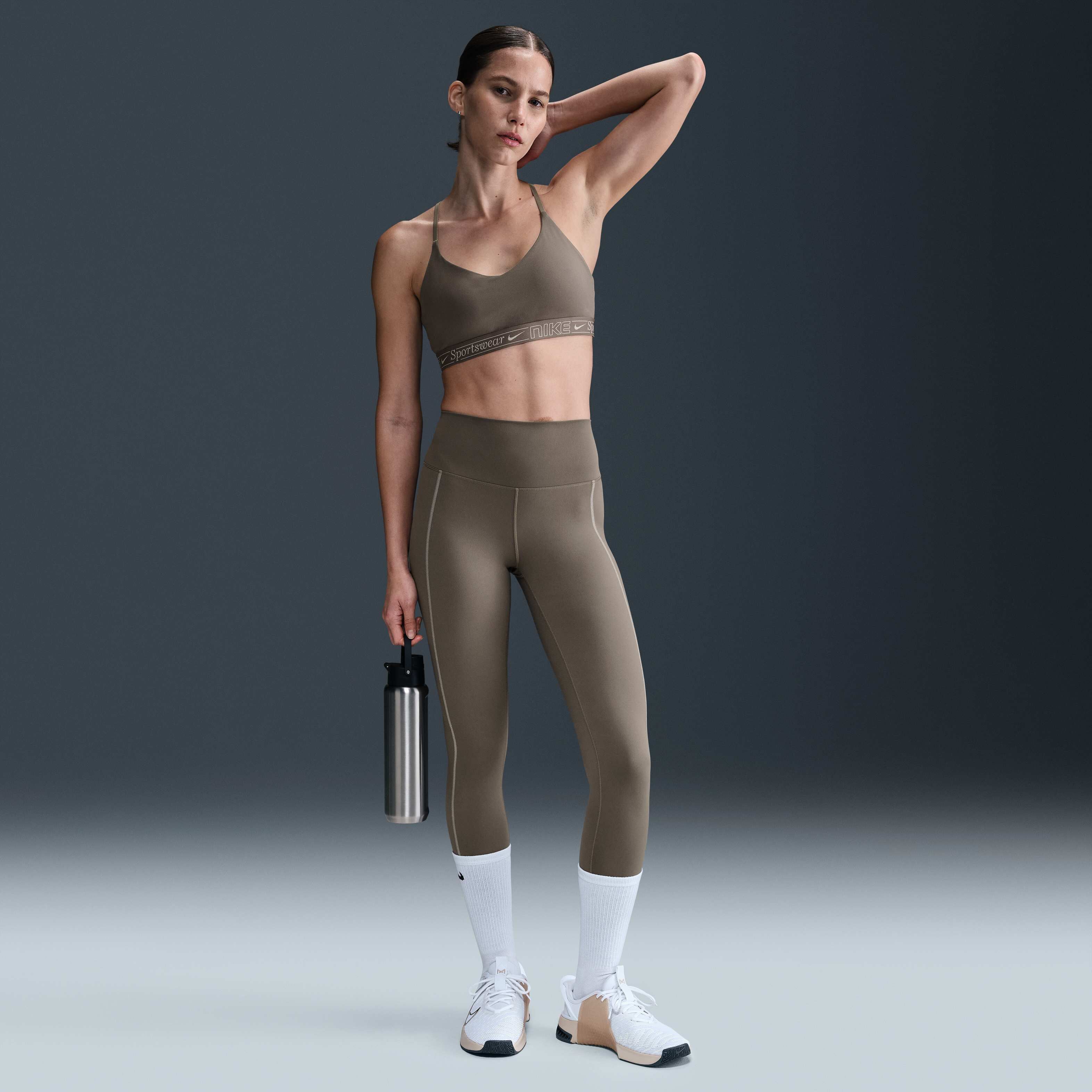 نايكي اندي بدعم خفيف image number 3