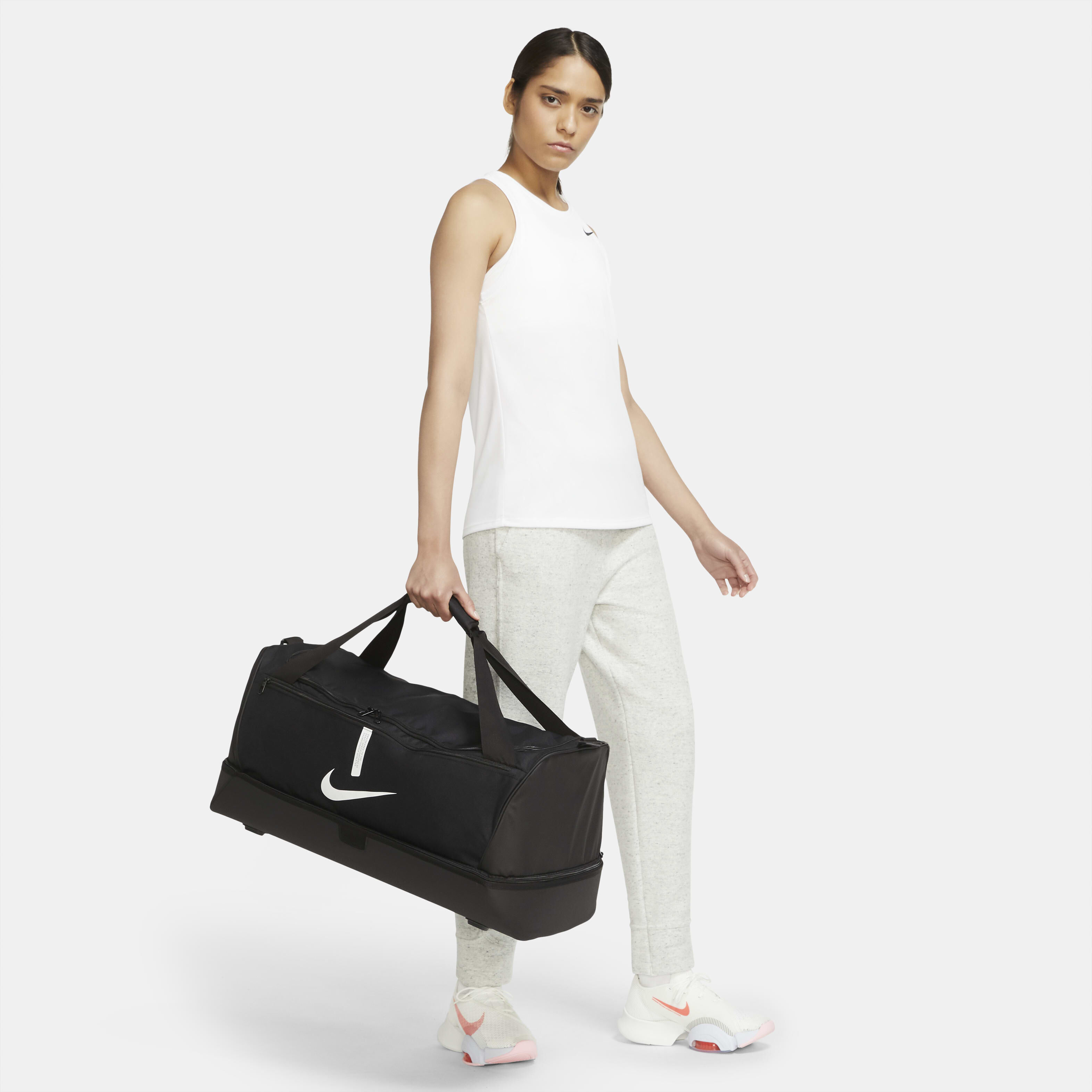 Nike Academy Team image number 11