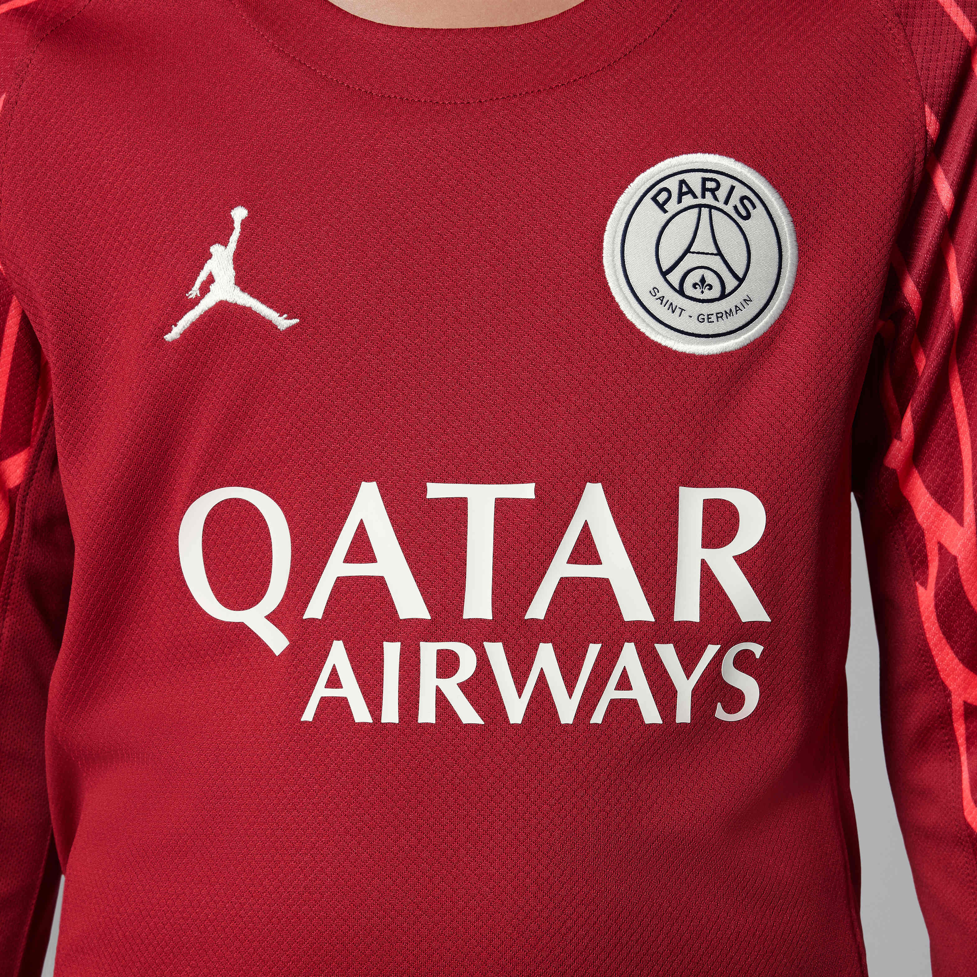 Paris Saint-Germain 2025 Stadium Goalkeeper Fourth image number 5