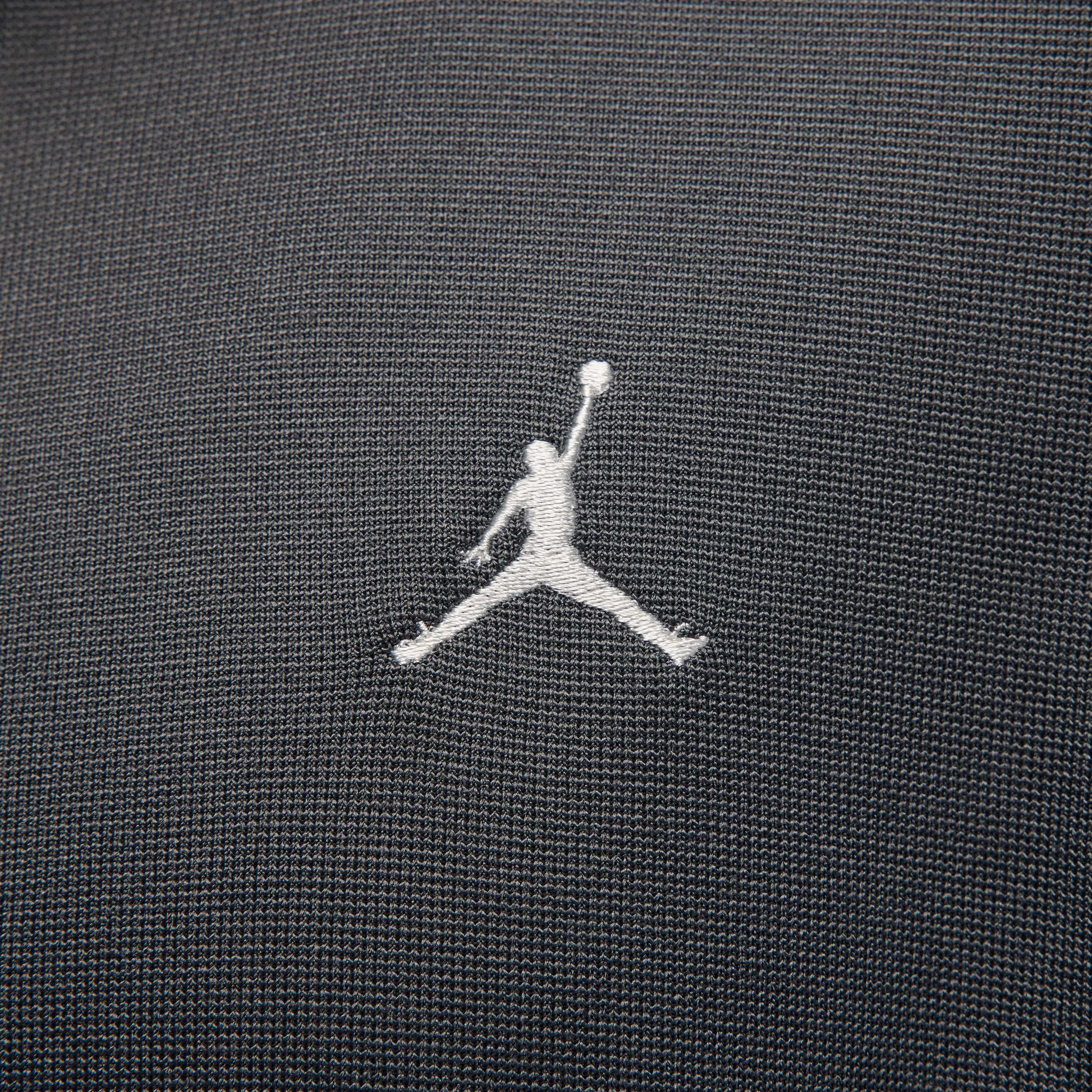 Jordan Brooklyn image number 3