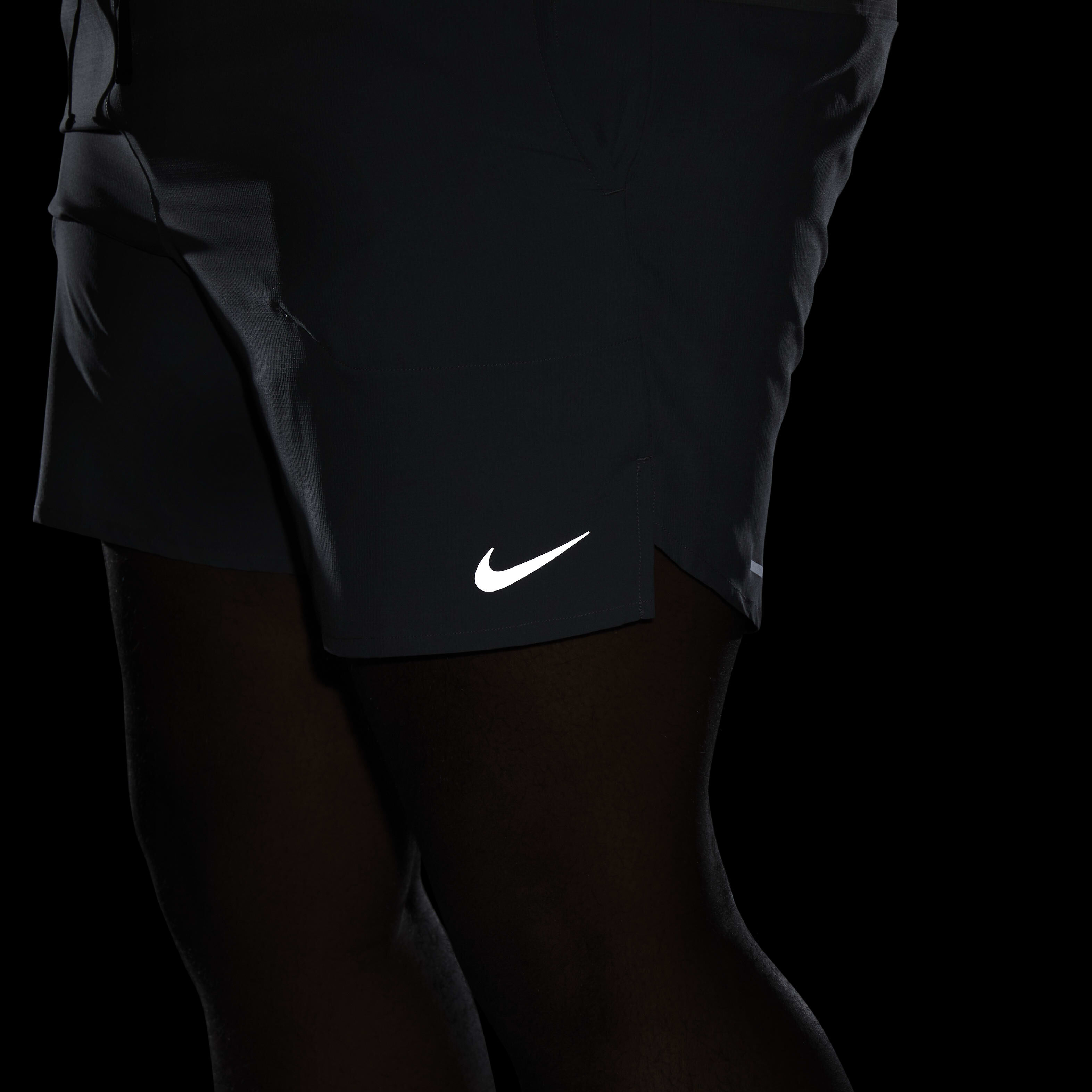 Nike Stride image number 17