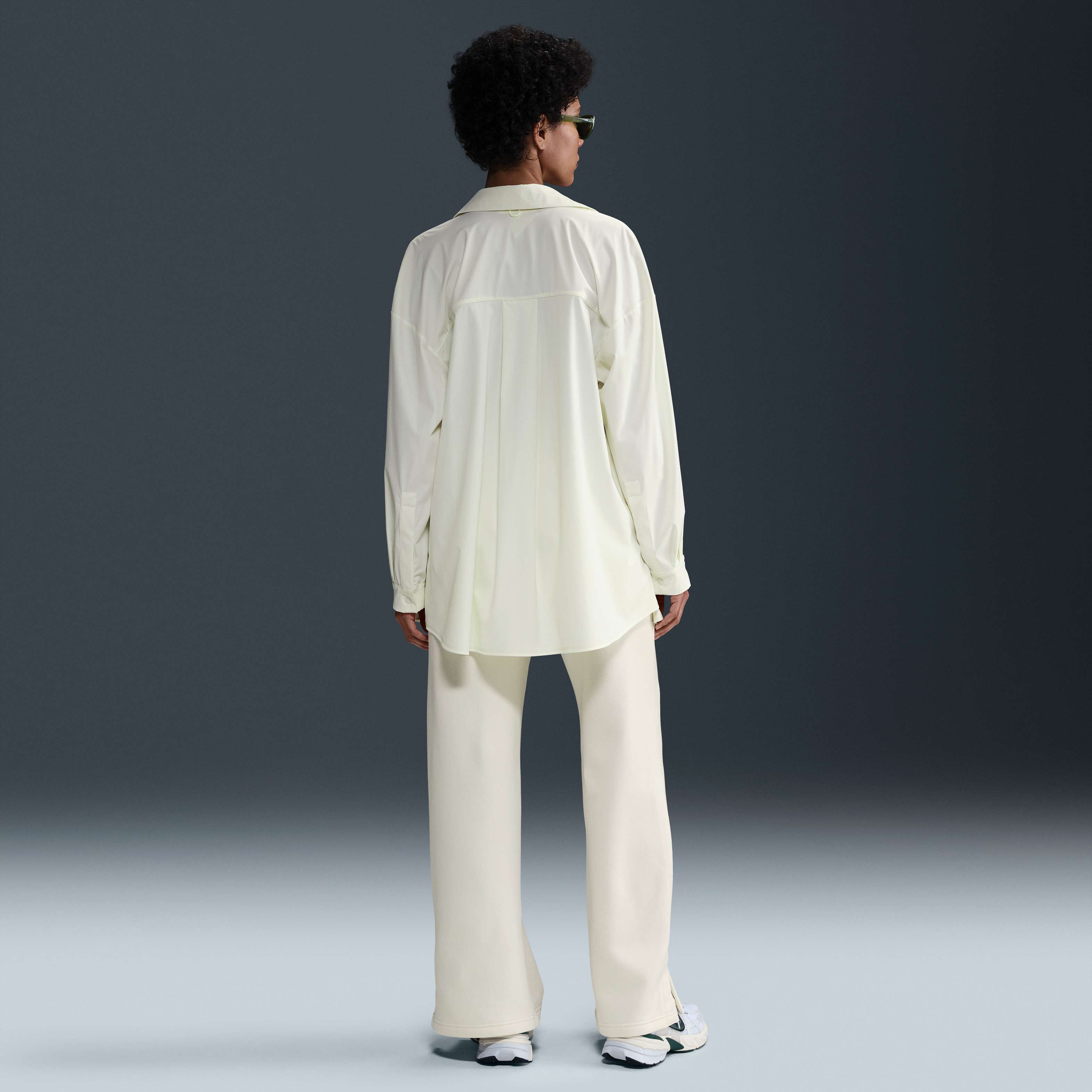 نايكي سبورتسوير فينيكس فليس image number 3