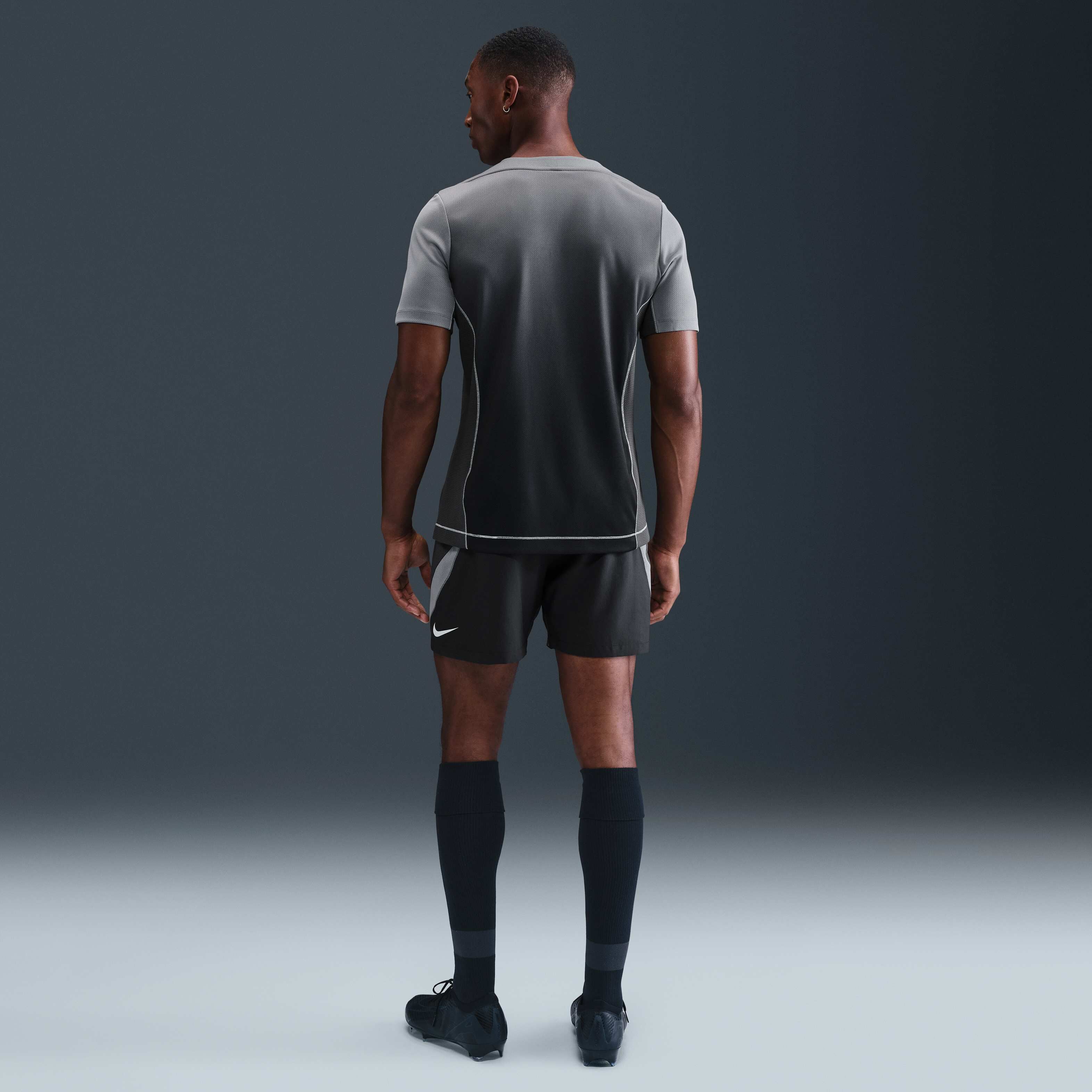 Nike Strike+ image number 4