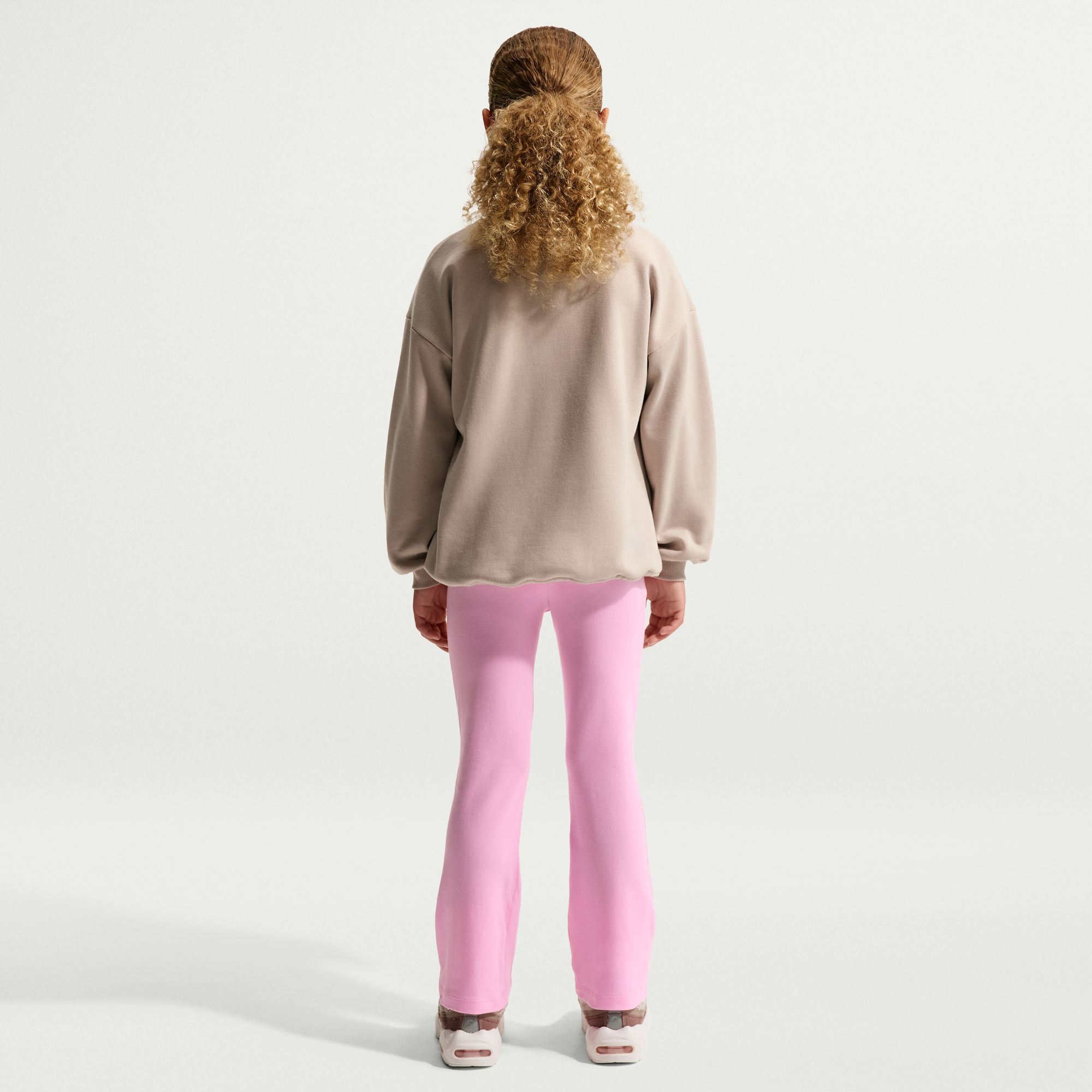 Nike image number 1