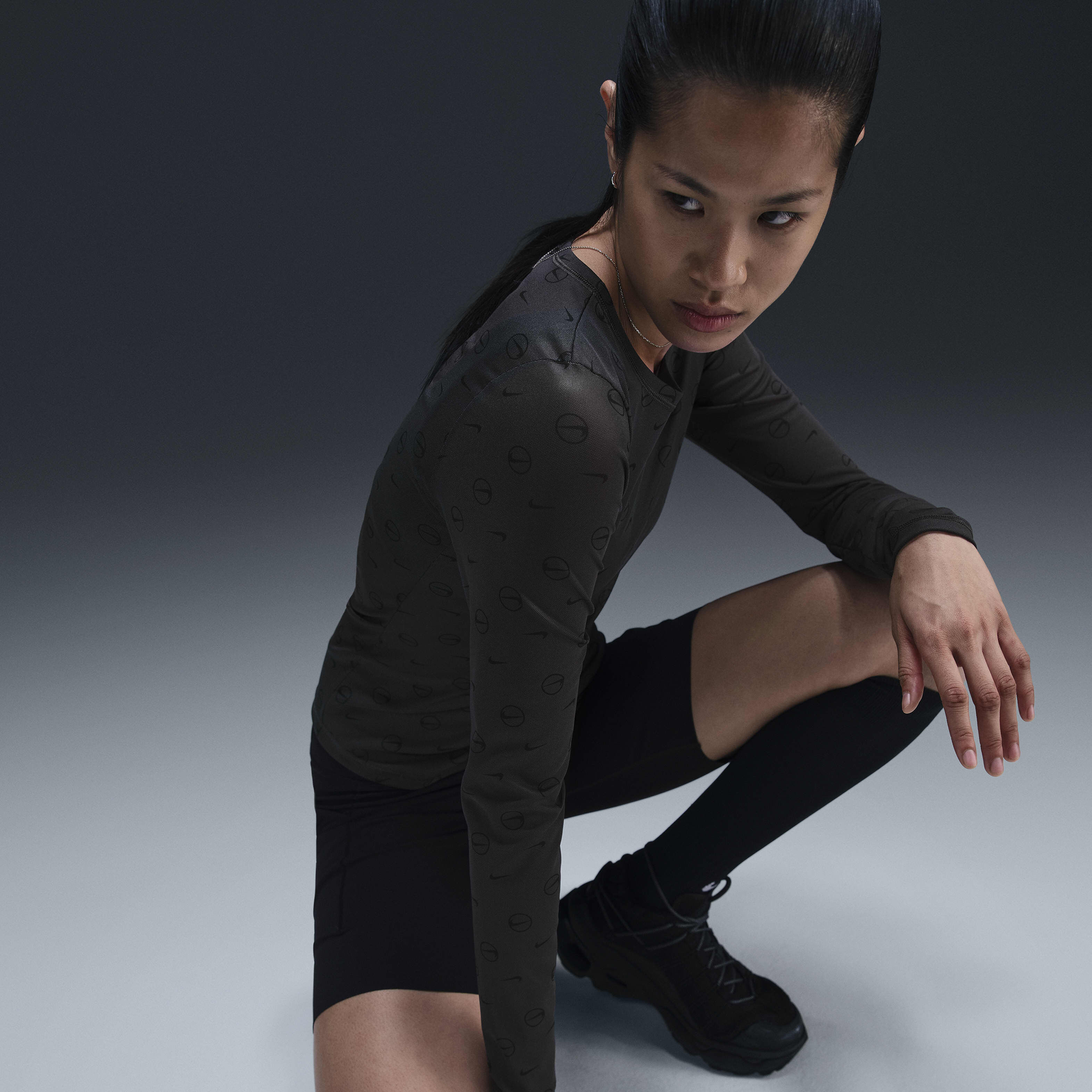 نايكي سبورتسوير image number 2