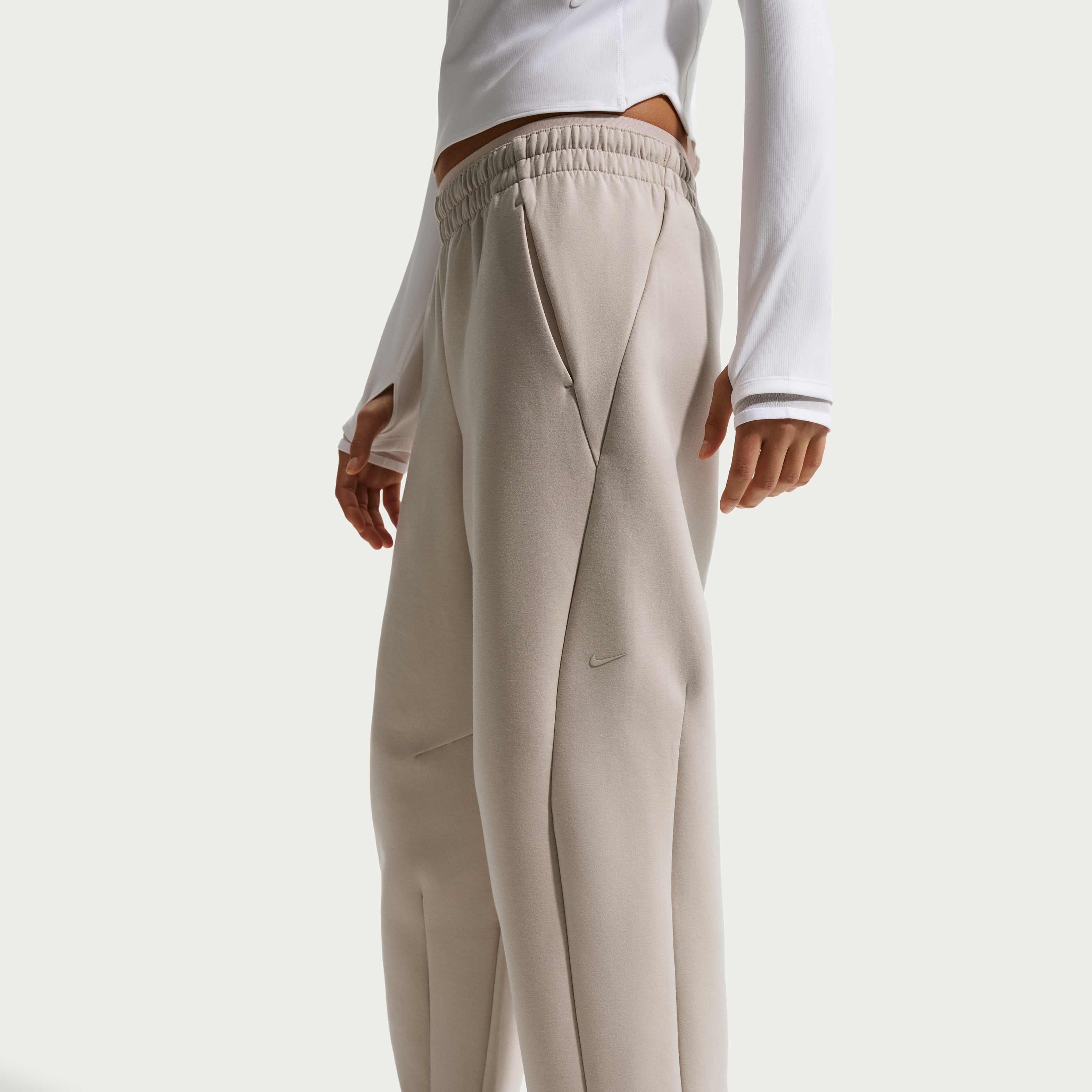 نايكي MAVN image number 1