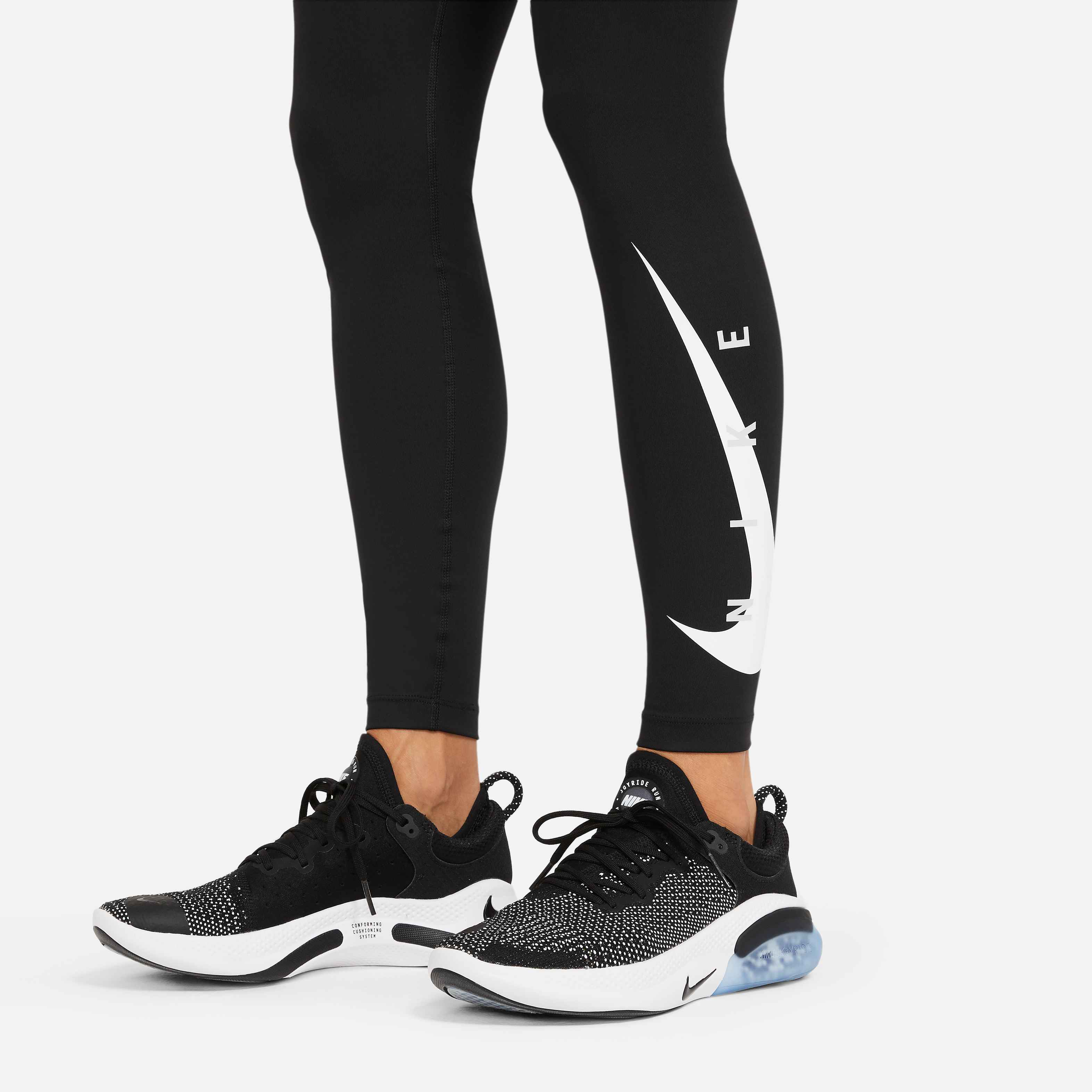 Nike Swoosh Run image number 4