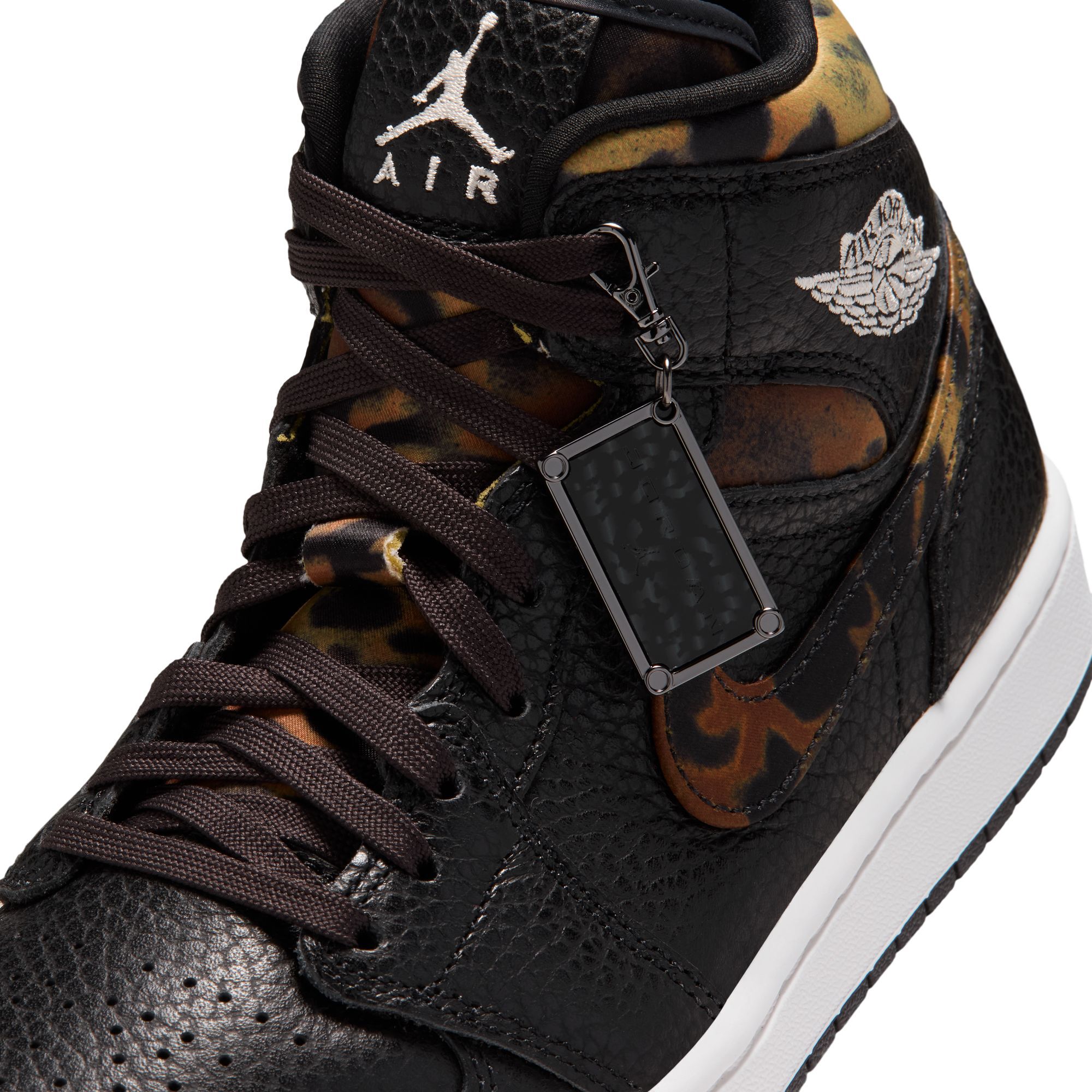Air Jordan 1 Mid SE image number 9