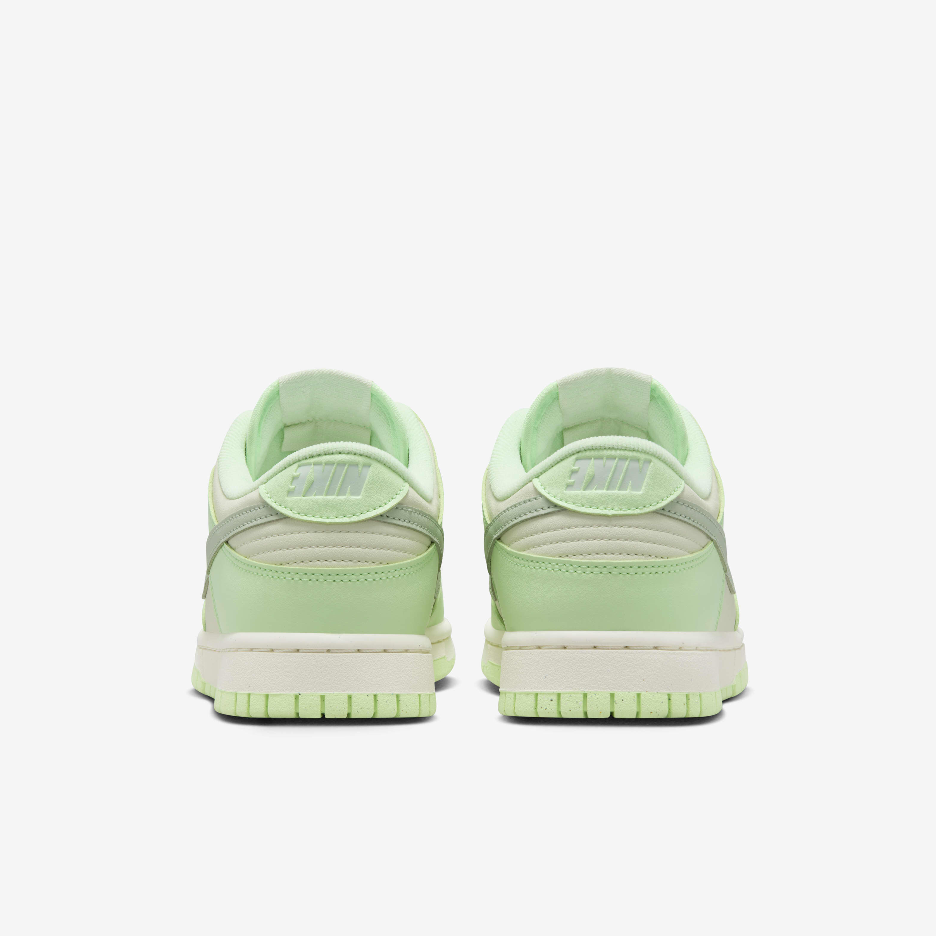 نايكي دانك لو نكست نيتشر SE image number 6