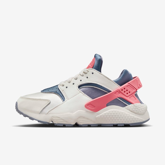 Nike Air Huarache image number 0 Nike Air Huarache image number 0