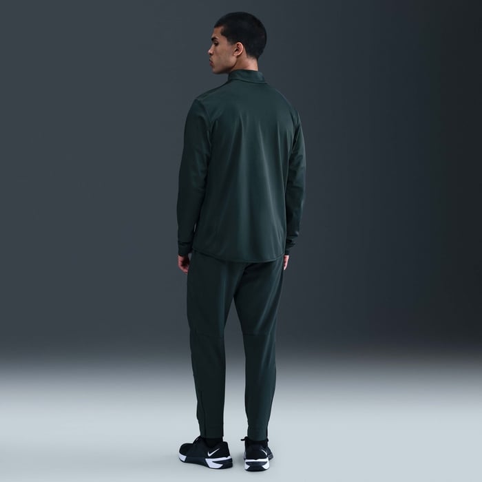 Nike Unlimited image number 3 Nike Unlimited image number 3