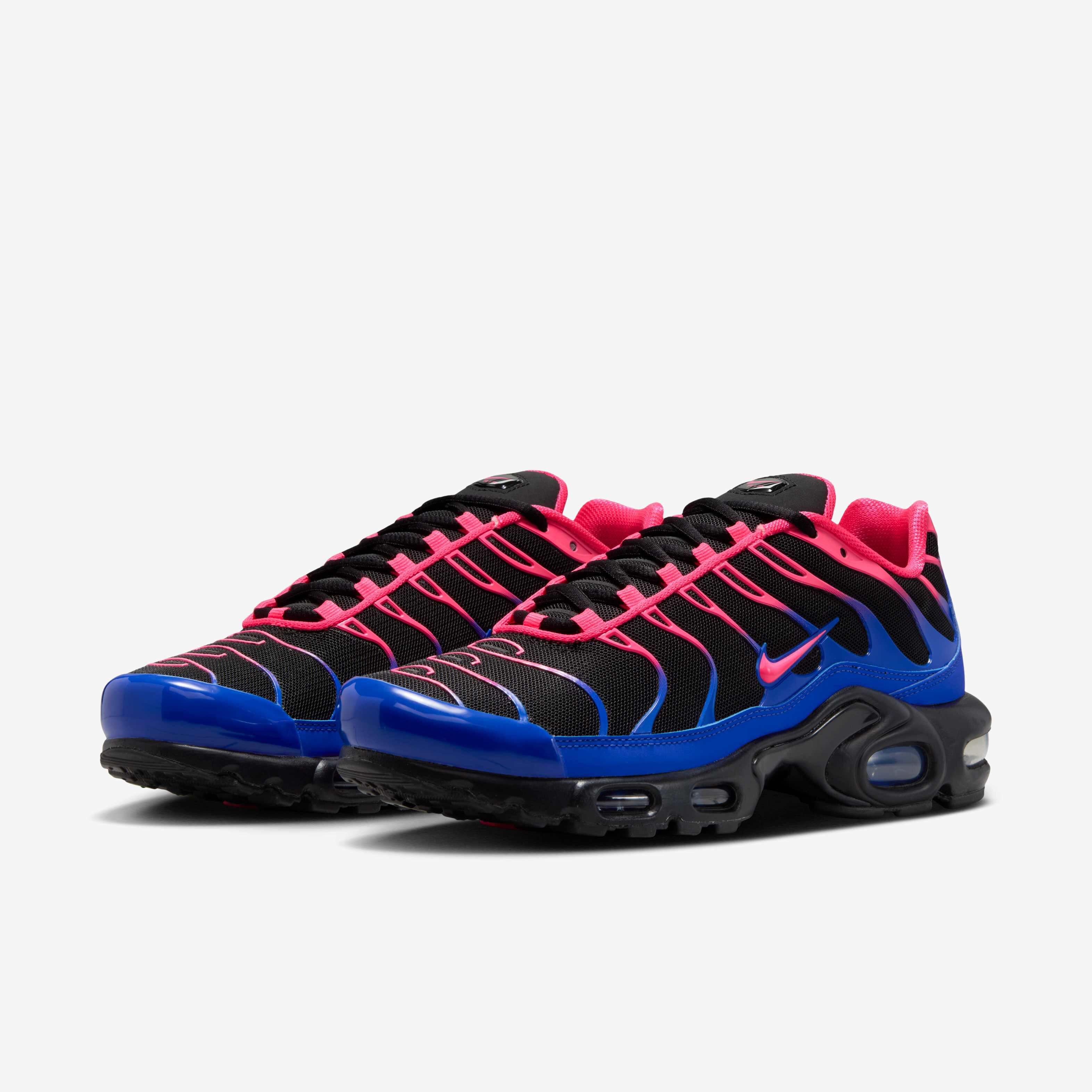 Nike Air Max Plus image number 4