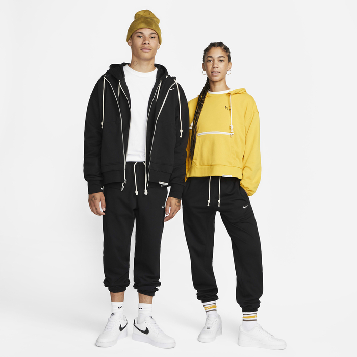 Nike Standard Issue image number 6 Nike Standard Issue image number 6