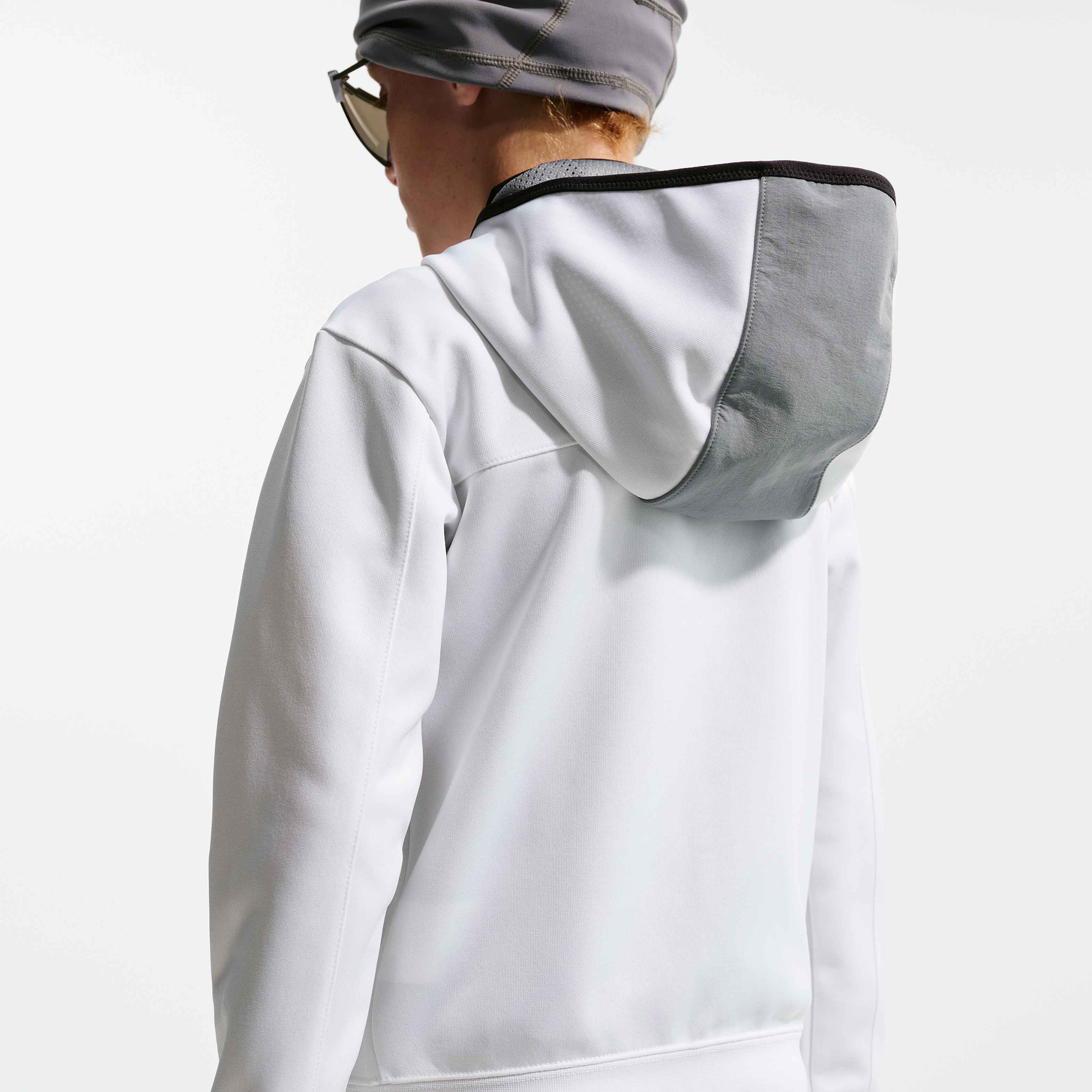 نايكي سبورتسوير image number 1